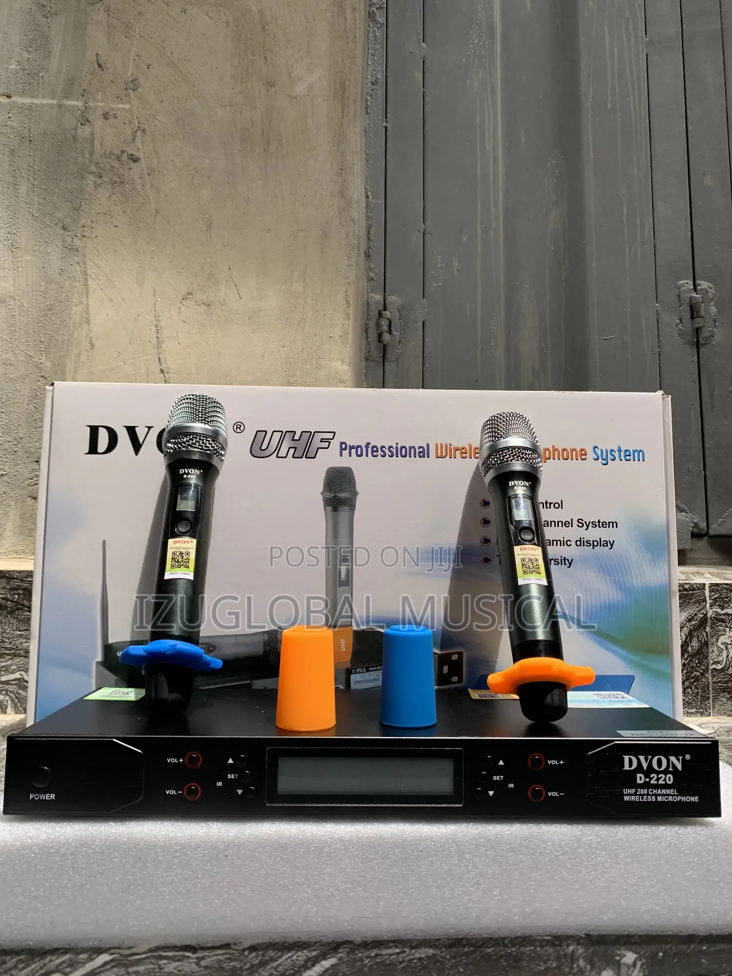 Dvon D-220 Uhf Digital Wireless Microphone