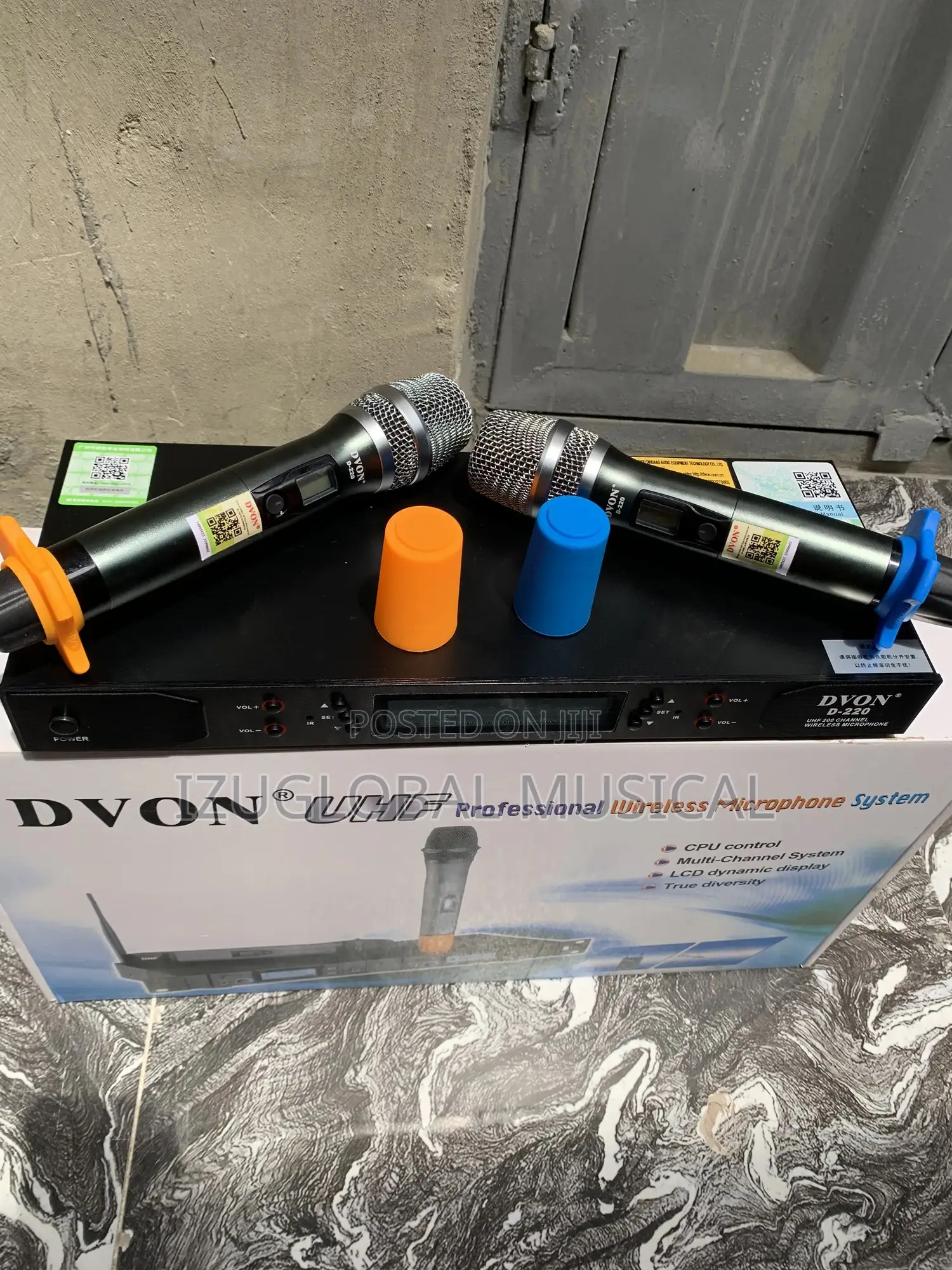 Dvon D-220 Uhf Digital Wireless Microphone