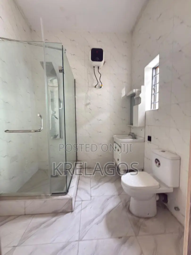 4bdrm Duplex in Orchid, Chevron for rent