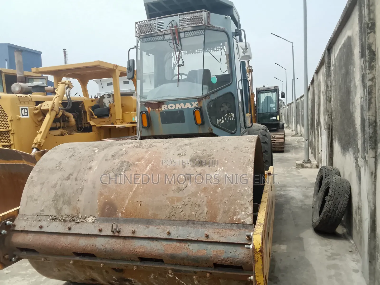 Vibromax Compactor Roller 15 Tons