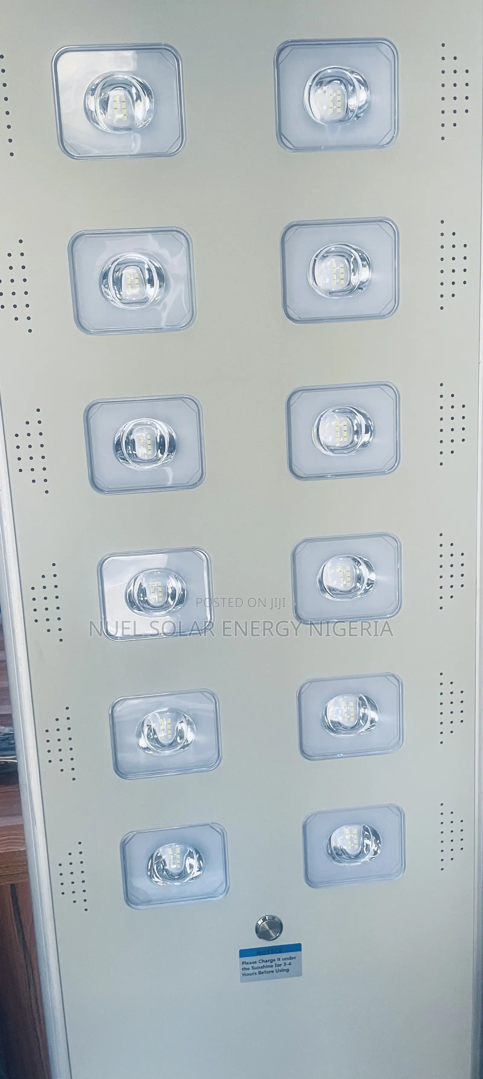 Wakatek Solar Street Light 8-Eye