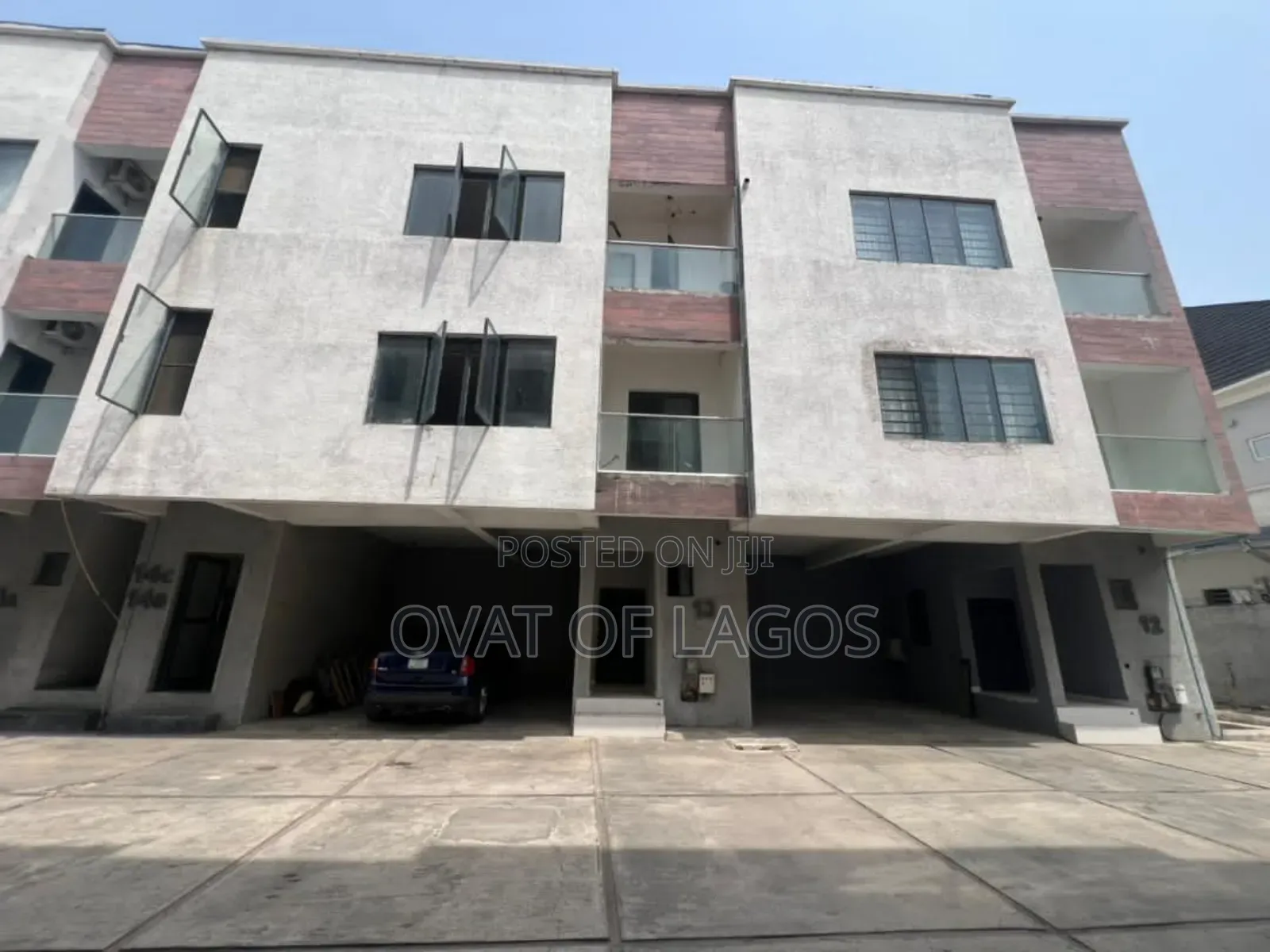 Furnished 2bdrm Apartment in Chevron Lekki for sale