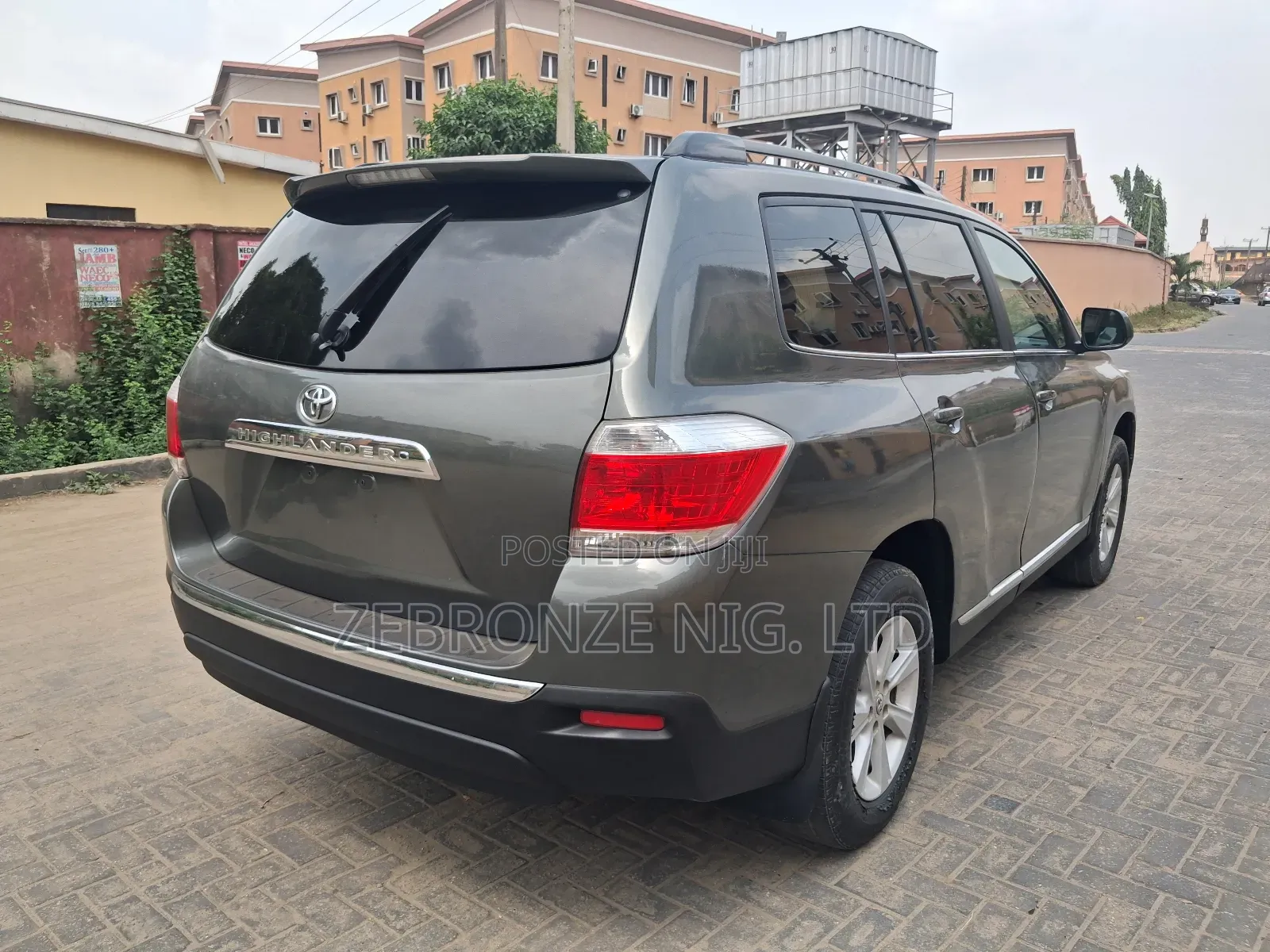 Toyota Highlander Limited 3.5L 2WD 2013 Green
