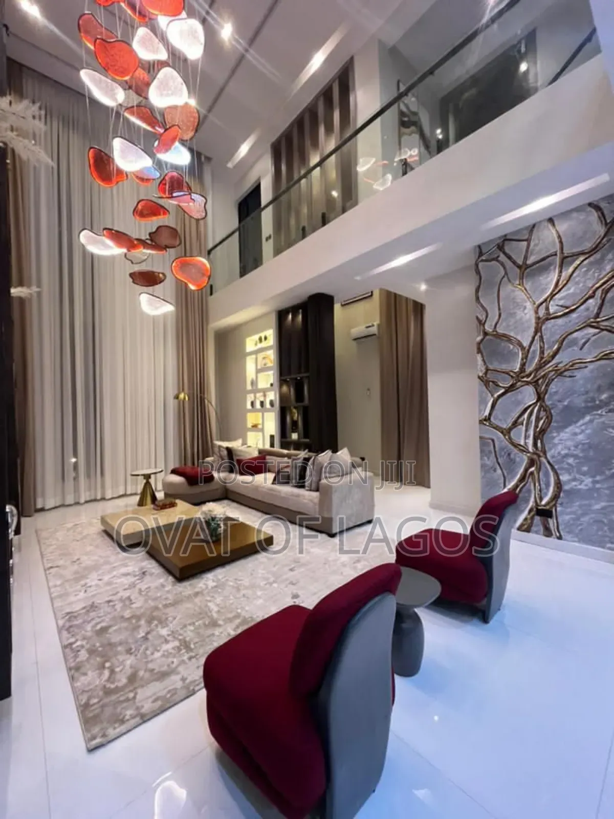 5bdrm Duplex in Megamound Estate, for rent