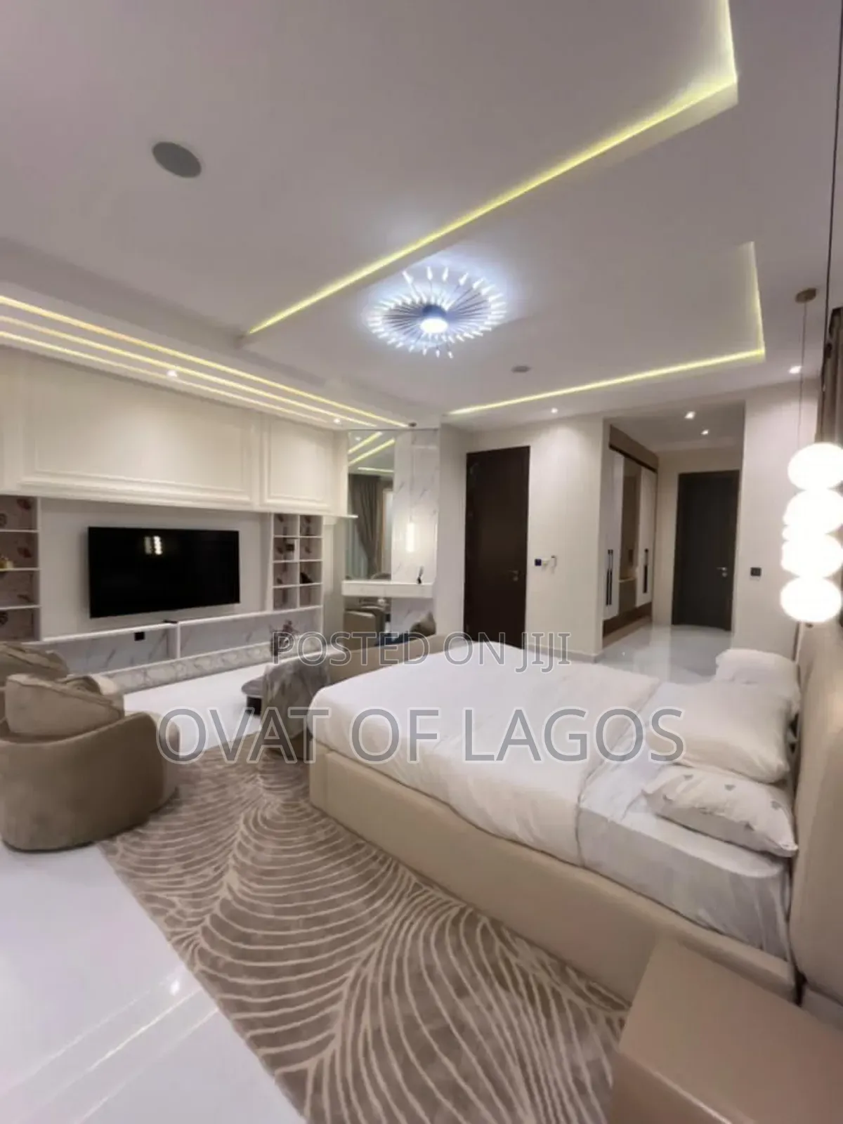 5bdrm Duplex in Megamound Estate, for rent