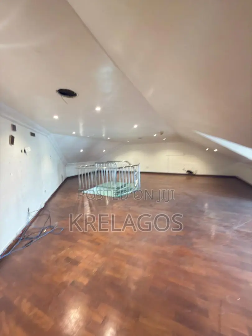 2bdrm Apartment in Victoria Island Extension for rent