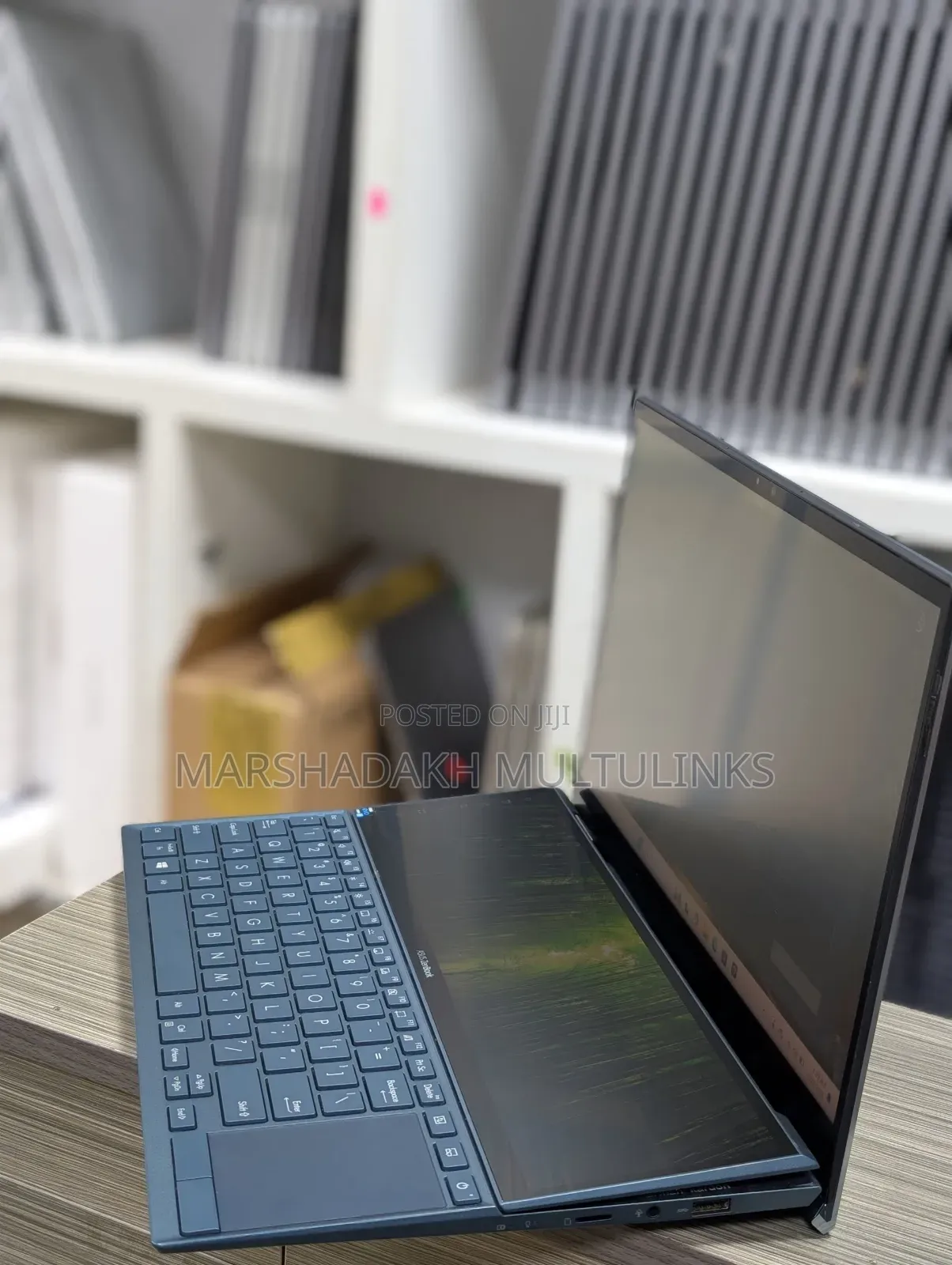 Laptop Asus Zenbook Duo 14 8GB Intel Core i7 SSD 512GB