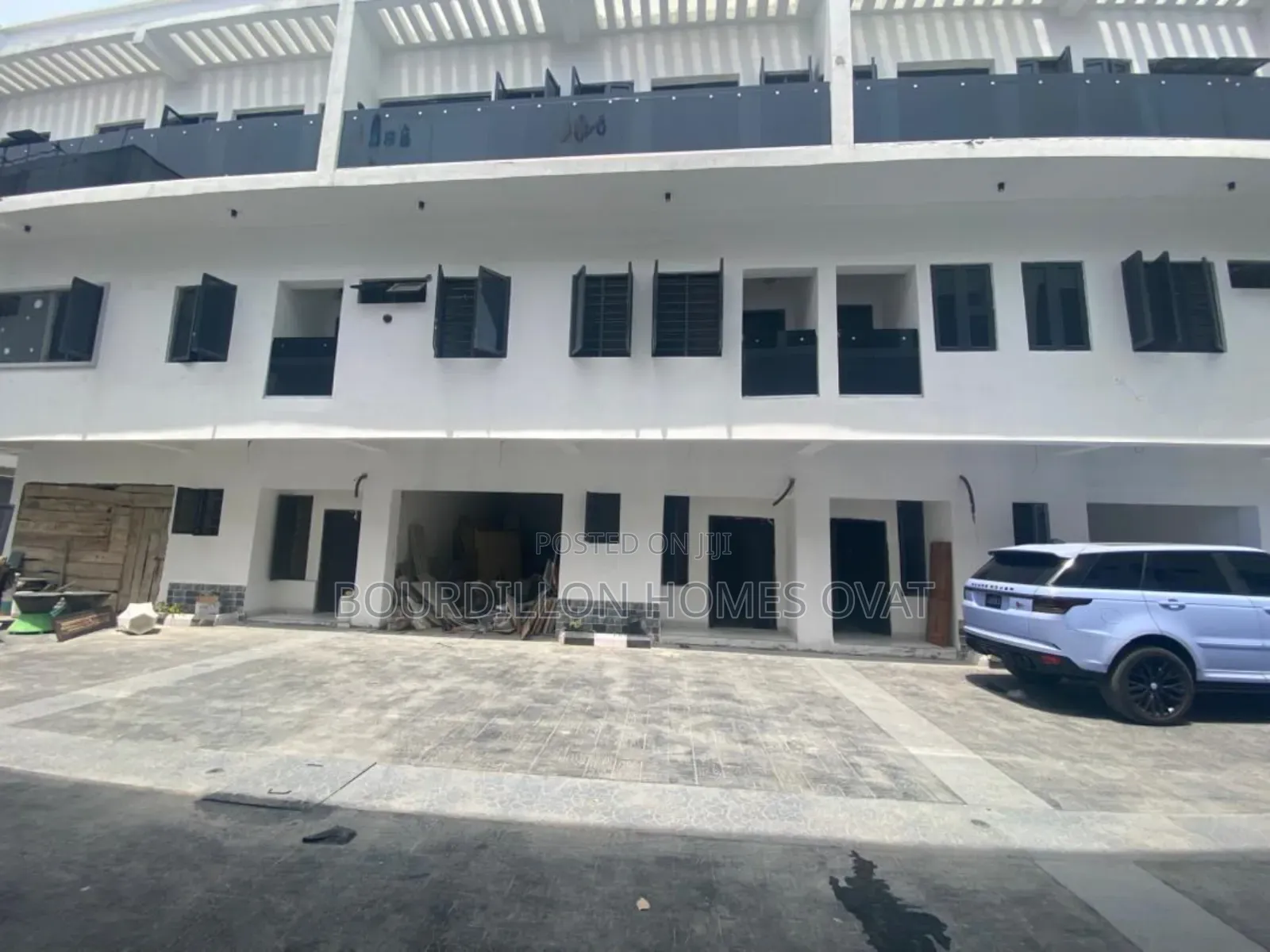 4bdrm Duplex in Lekki Phase 1 for sale