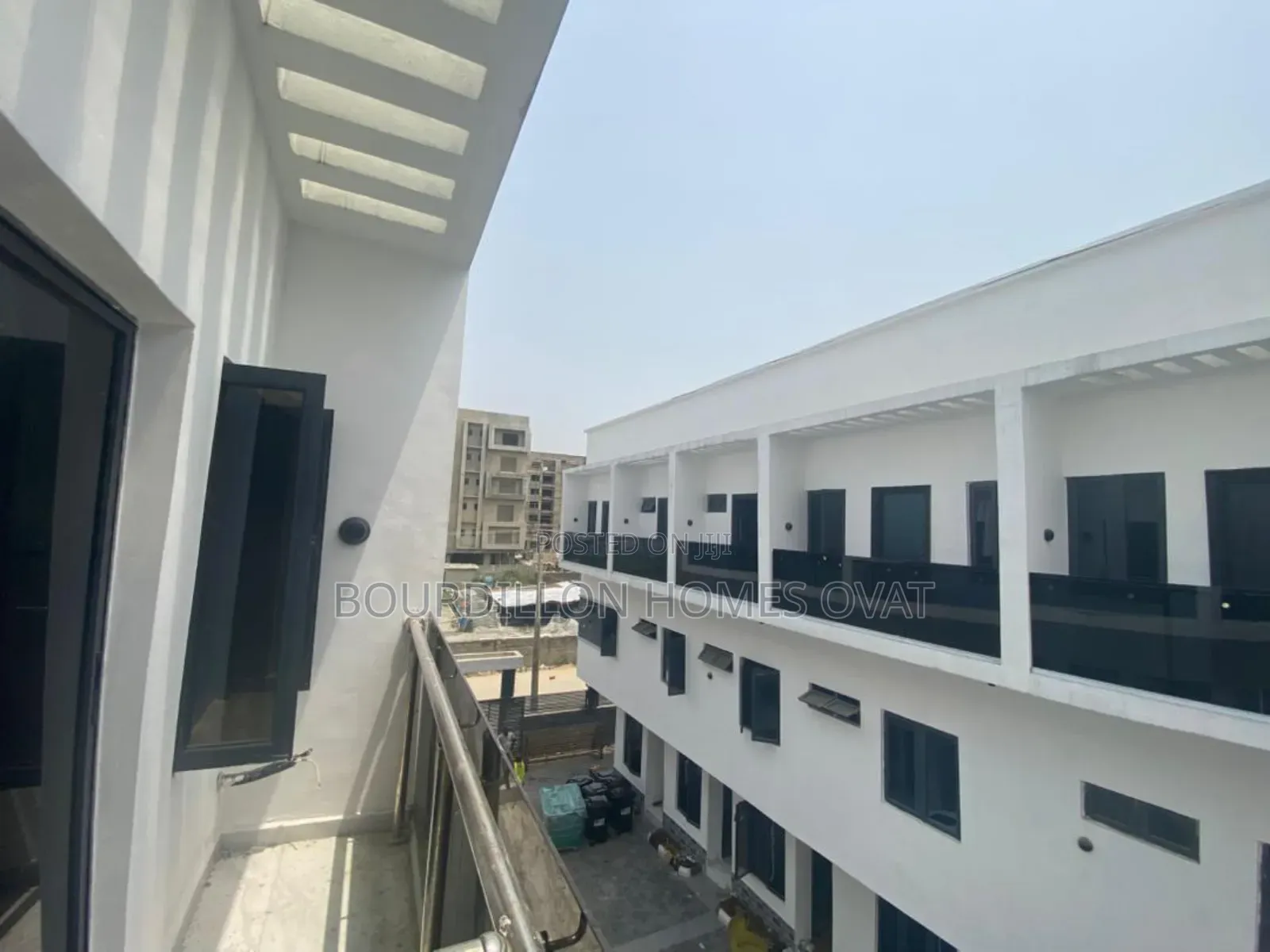 4bdrm Duplex in Lekki Phase 1 for sale