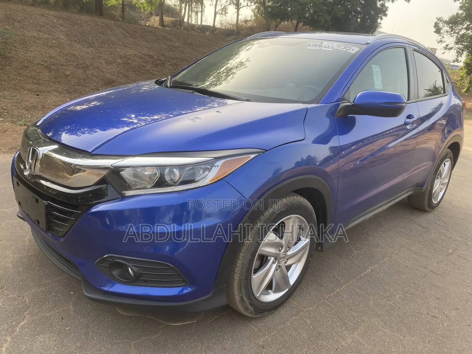 Honda HR-V Touring AWD 2019 Blue