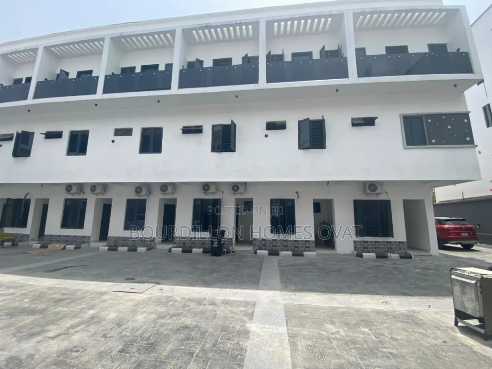 2bdrm Duplex in Lekki Phase 1 for sale