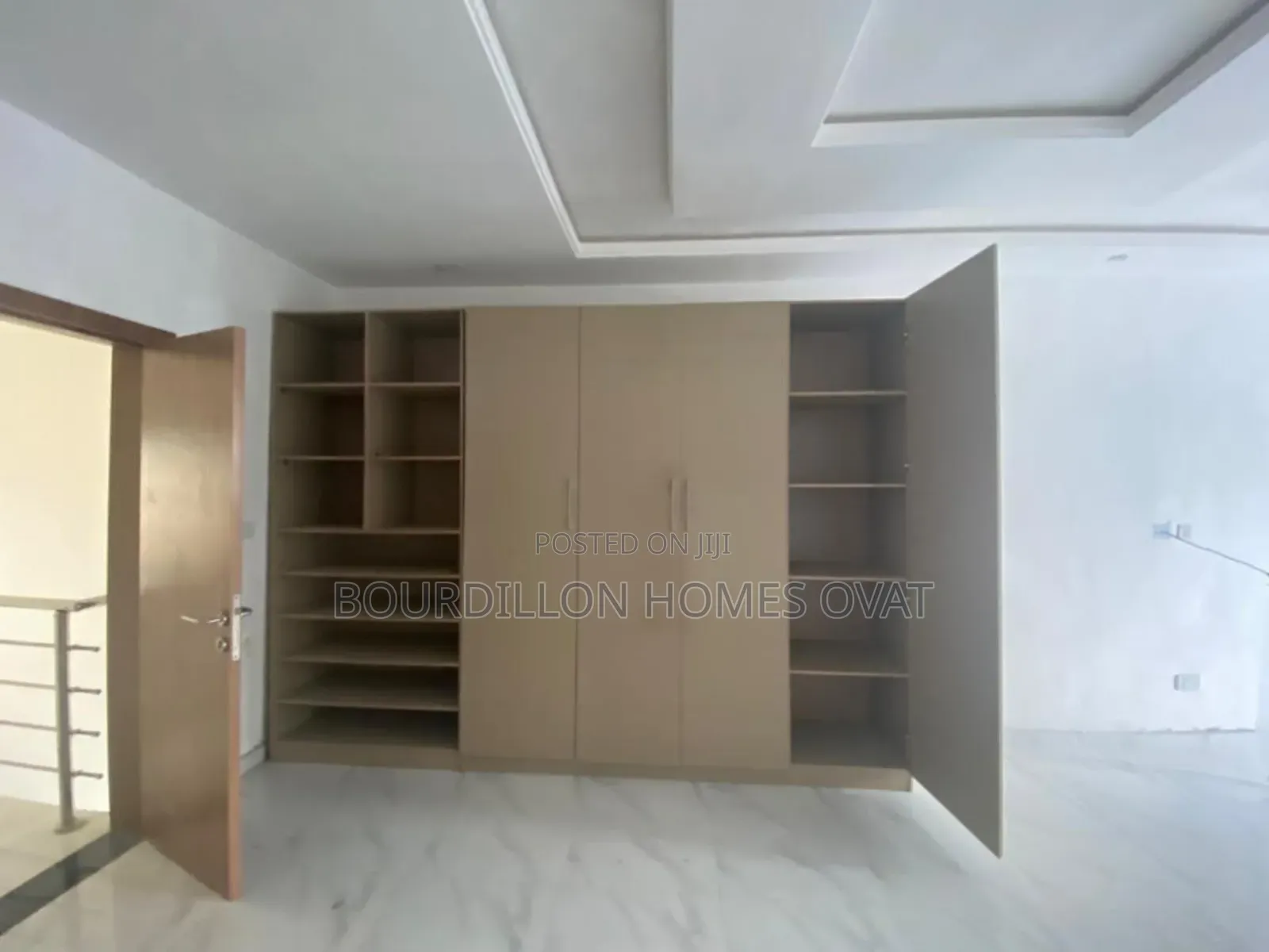 2bdrm Duplex in Lekki Phase 1 for sale