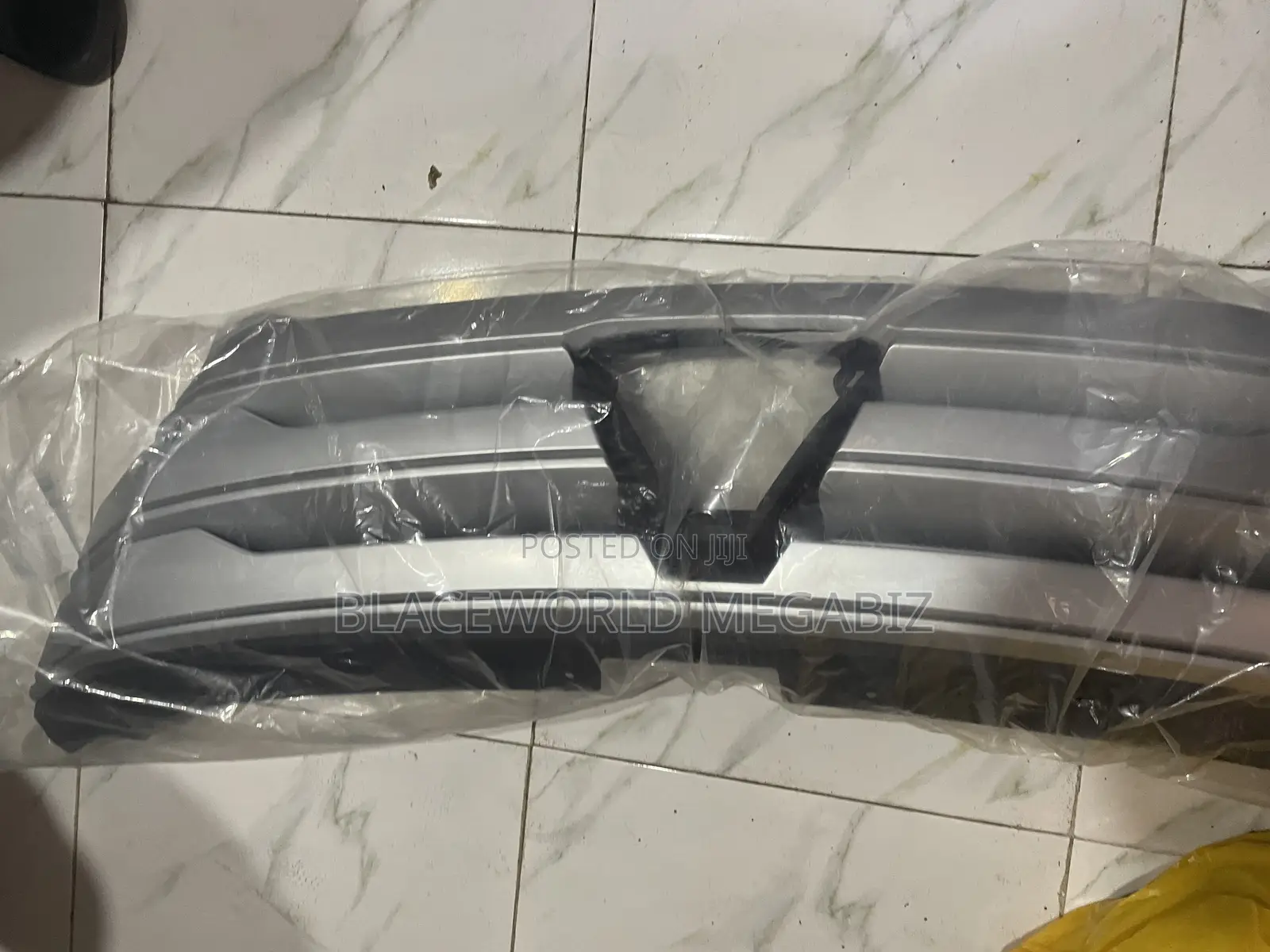 Front Bumper Grille Mistubishi L200 2022