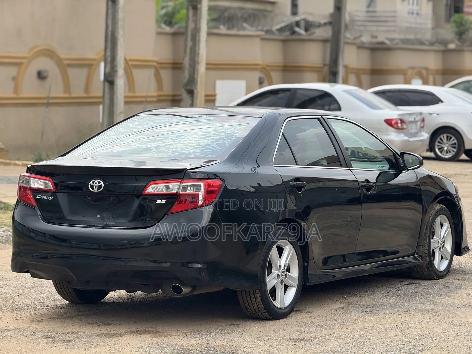Toyota Camry SE 4dr Sedan (2.5L 4cyl 6A) 2013 Black