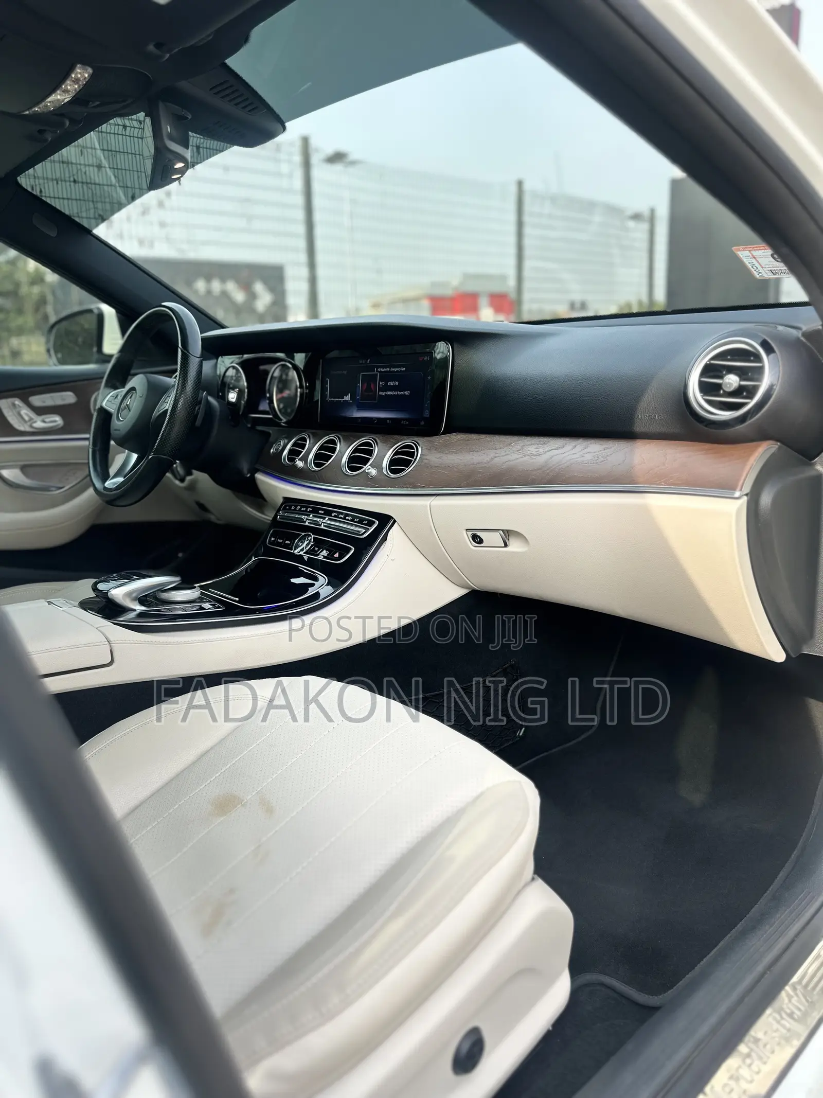 Mercedes-Benz E300 2016 White