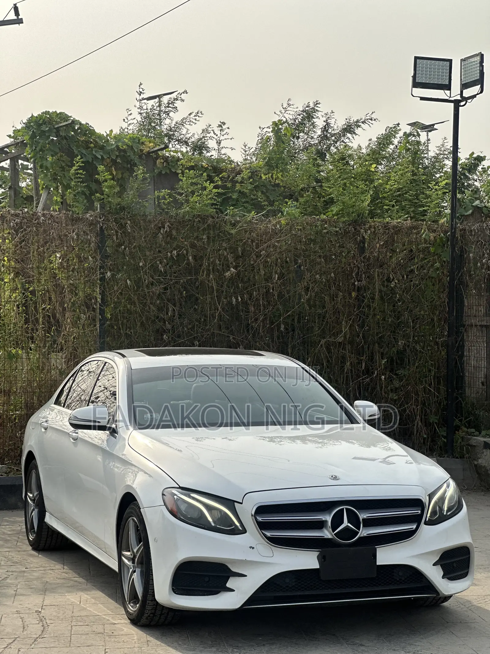 Mercedes-Benz E300 2016 White