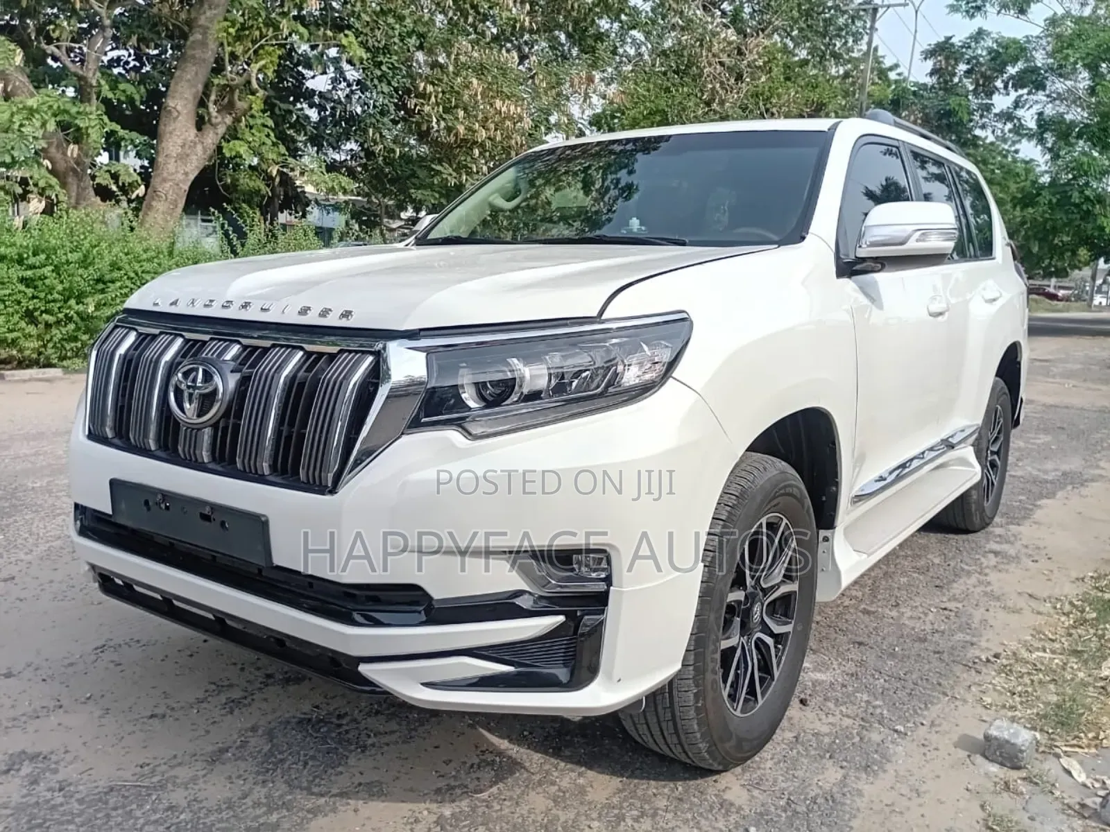 Toyota Land Cruiser Prado 2013 White