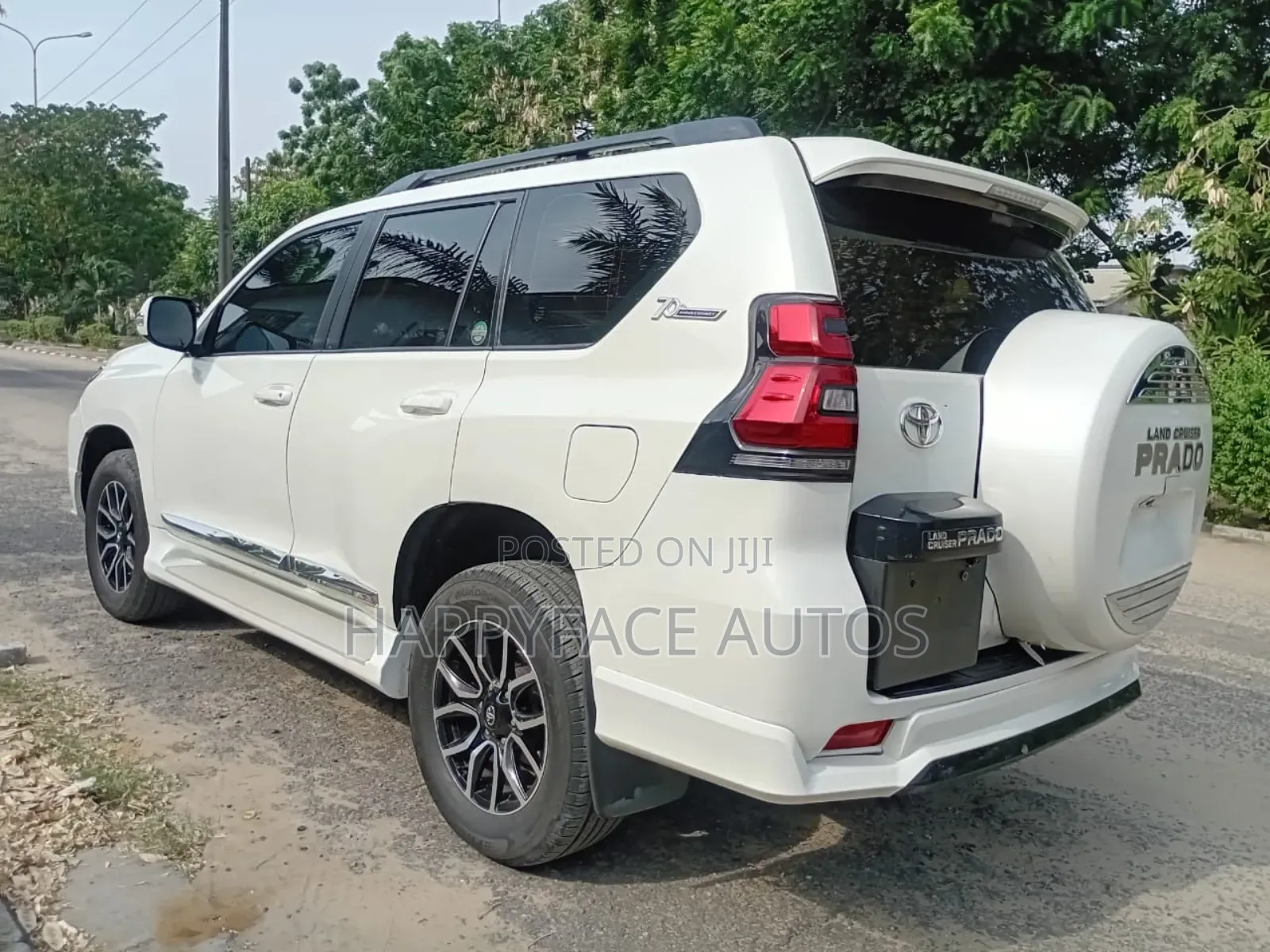 Toyota Land Cruiser Prado 2013 White
