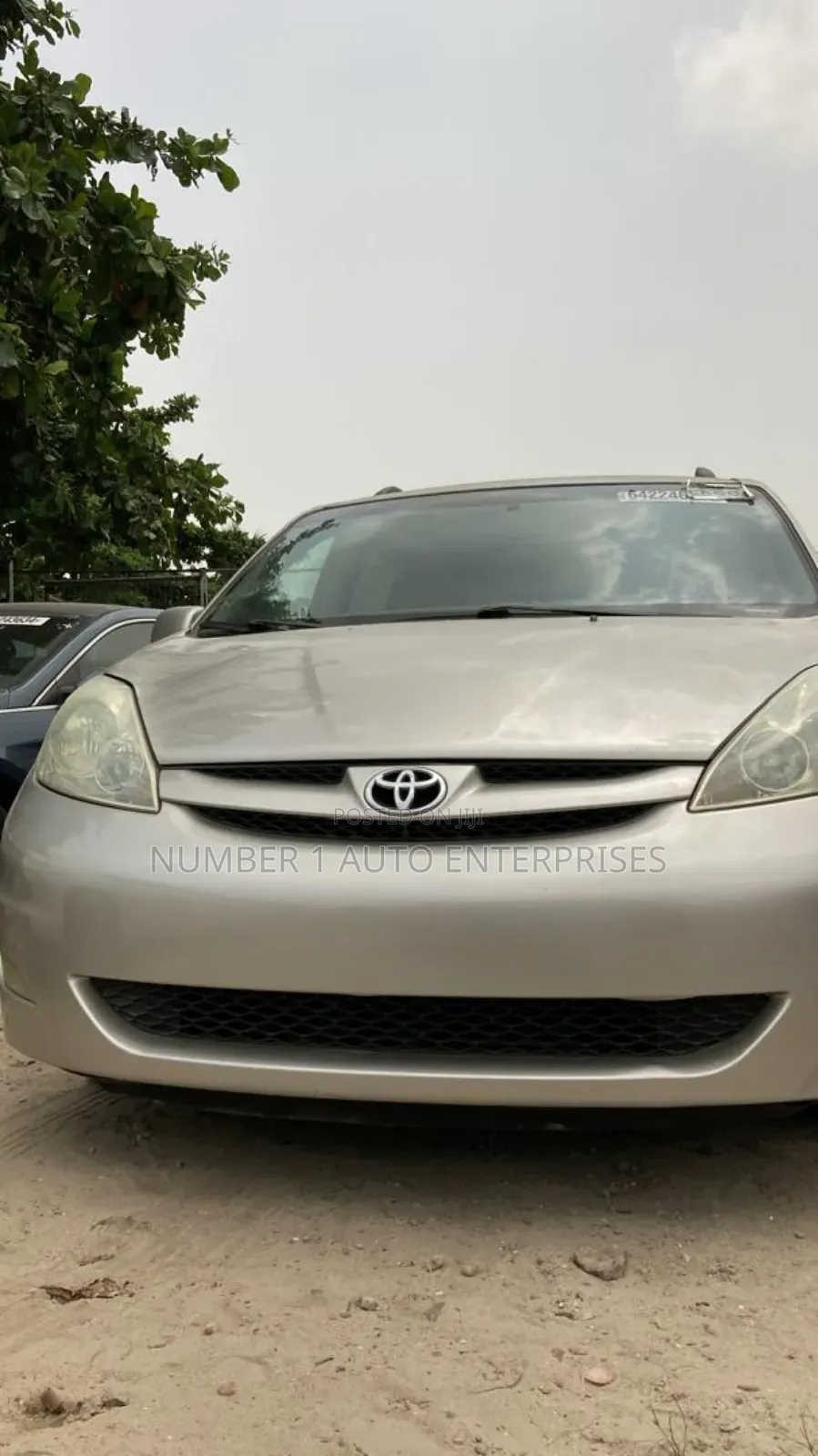 Toyota Sienna 2006 Silver