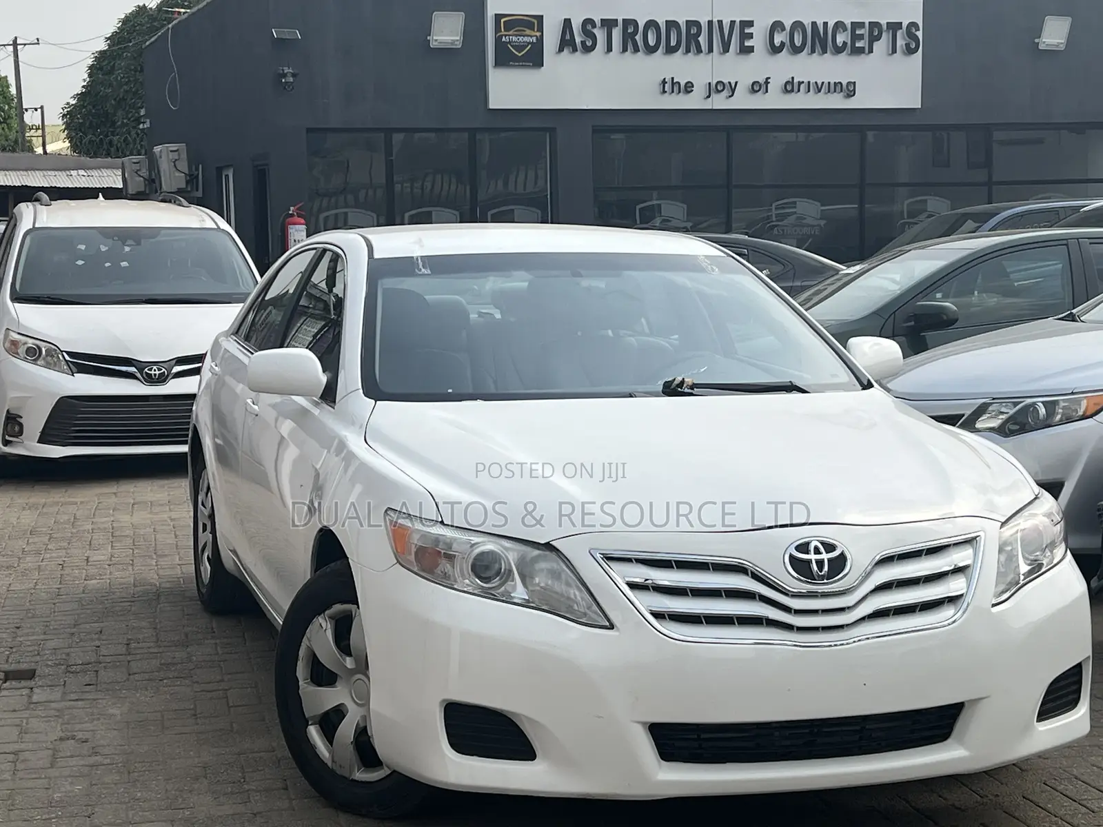 Toyota Camry 2010 White