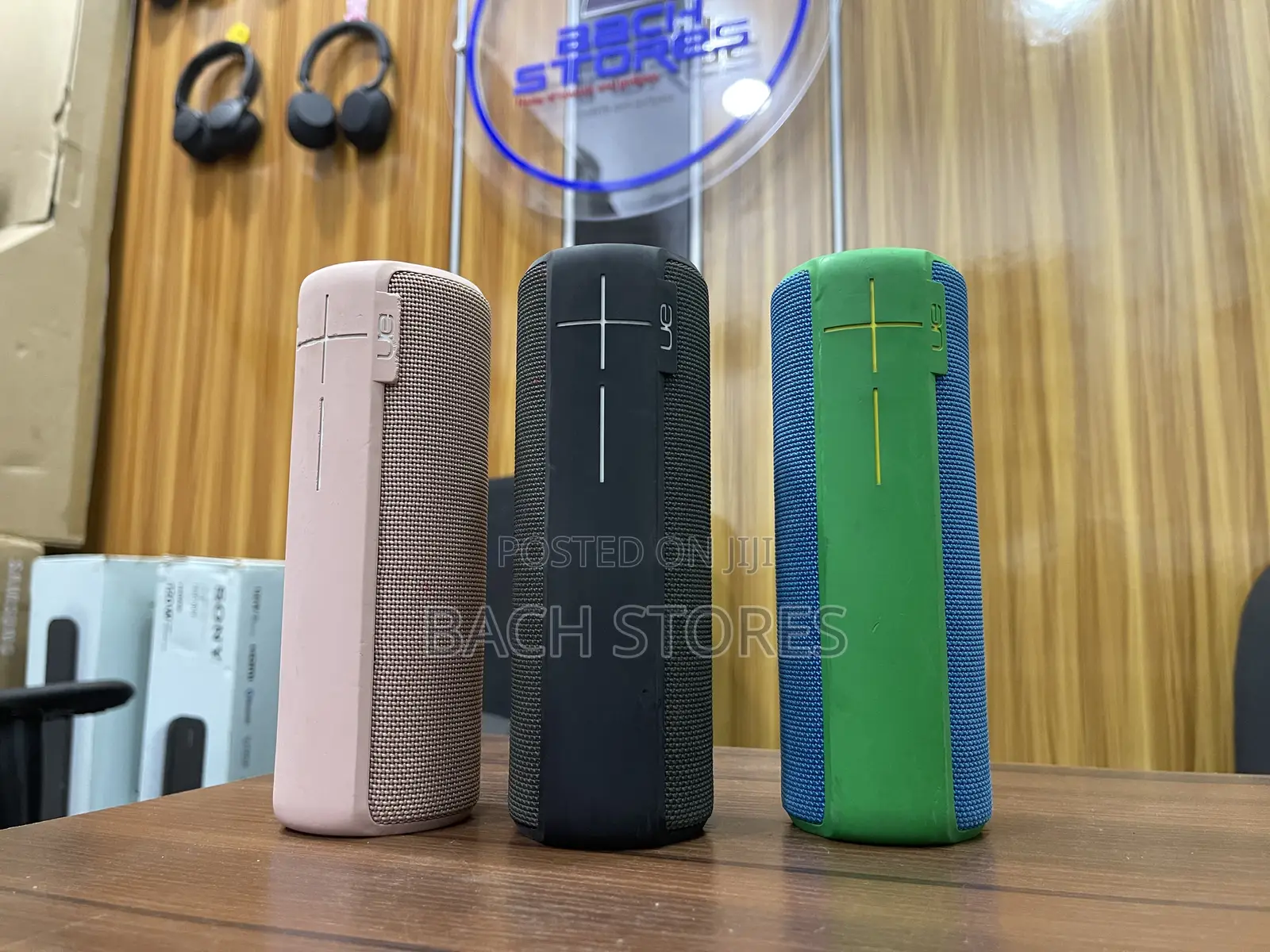 Ultimate Ears Boom 2 Portable Speaker Waterproof and Shockproof