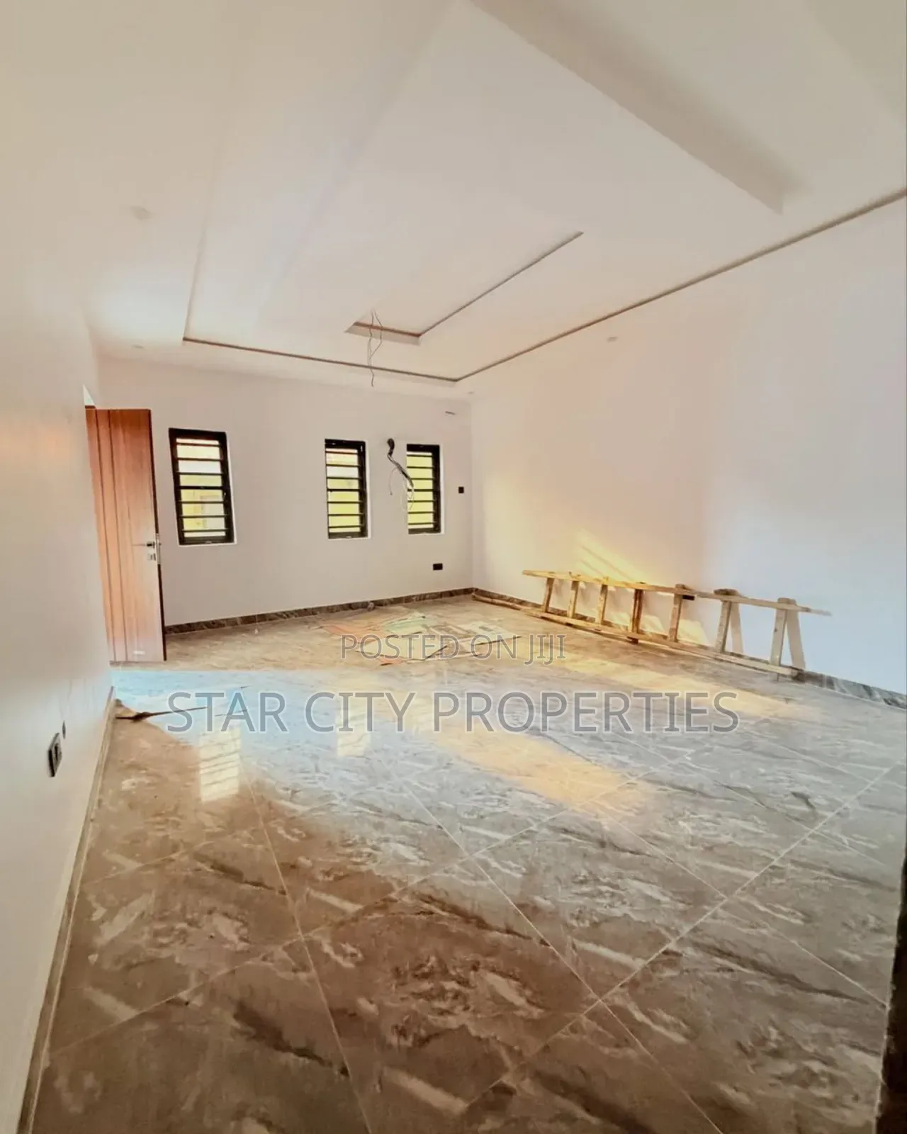 4bdrm Townhouse/Terrace in Surulere Lagos for sale