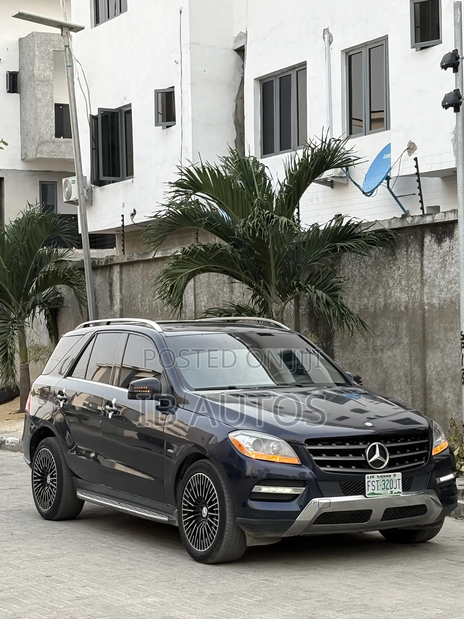 Mercedes-Benz M Class ML 350 4Matic 2012 Blue