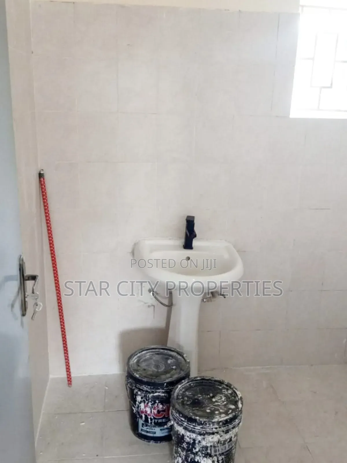 4bdrm Townhouse/Terrace in Ogudu Gra Lagos for sale