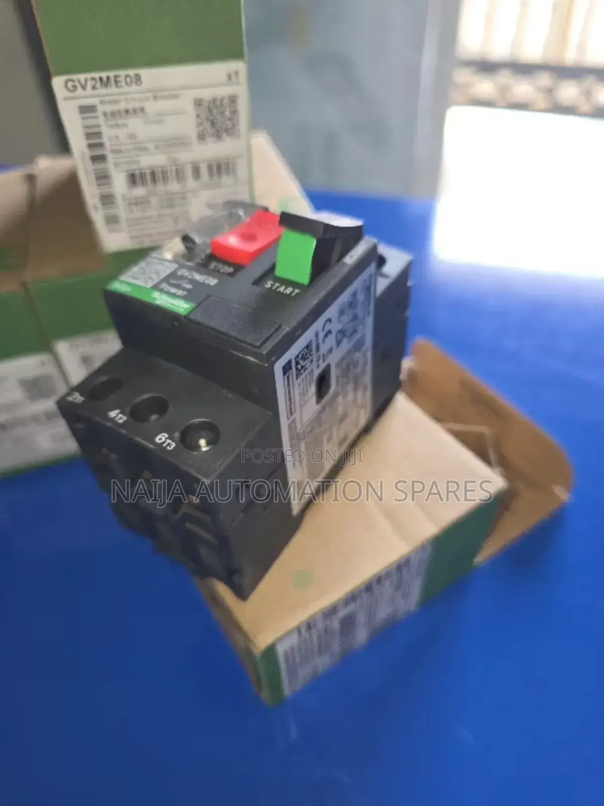 Schneider Motor Circuit Breaker | 3pole, 2.5 - 4a | Gv2me08