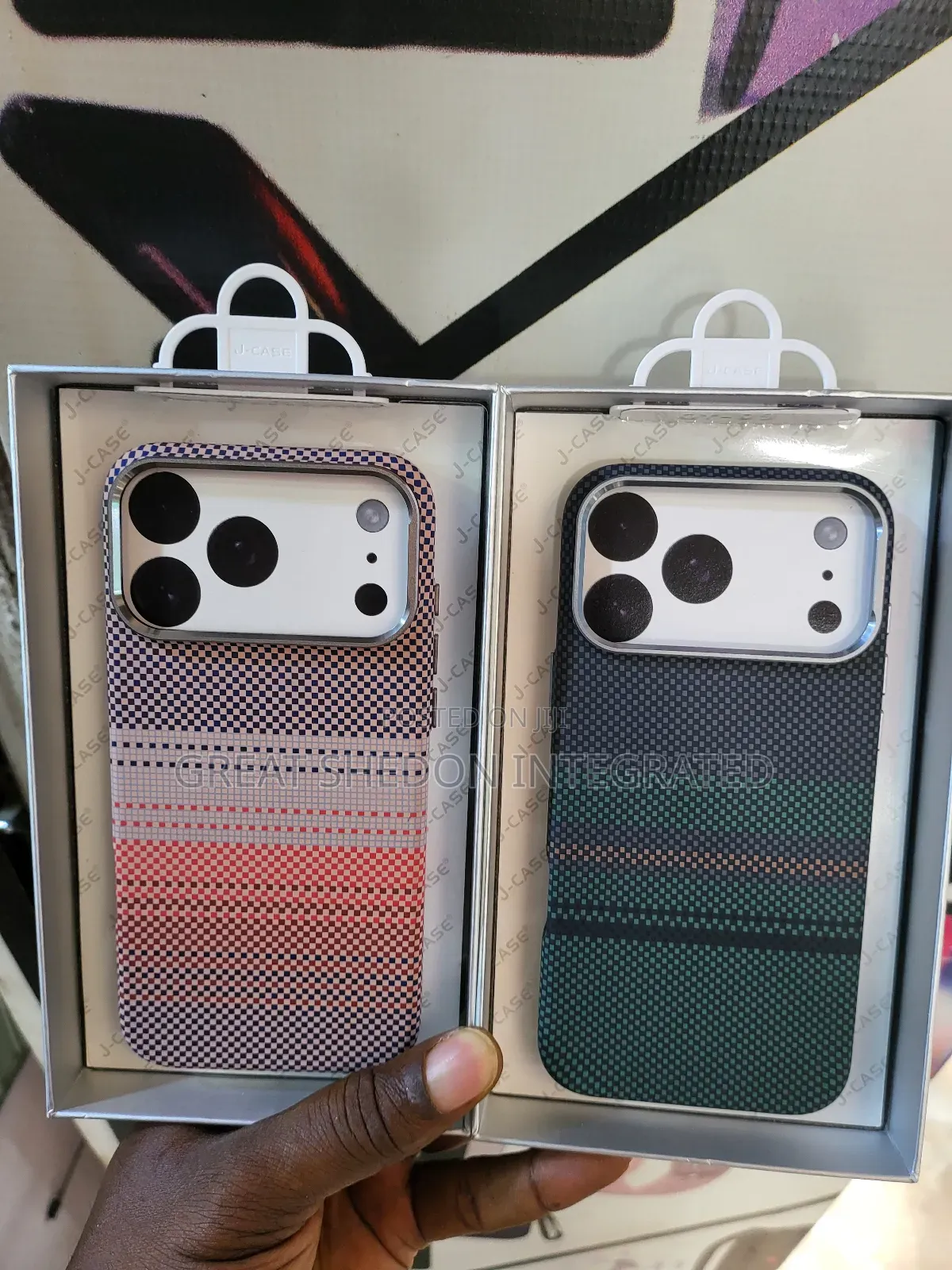 17 Series Premium Case