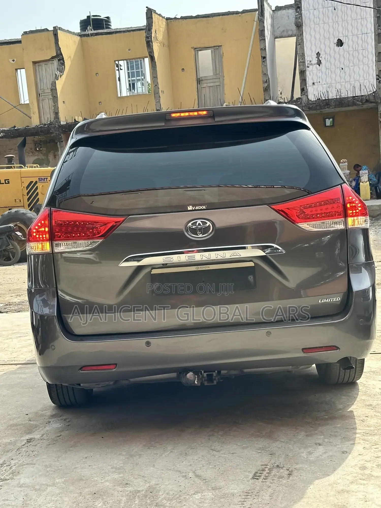 Toyota Sienna Limited AWD 7-Passenger 2013 Gray