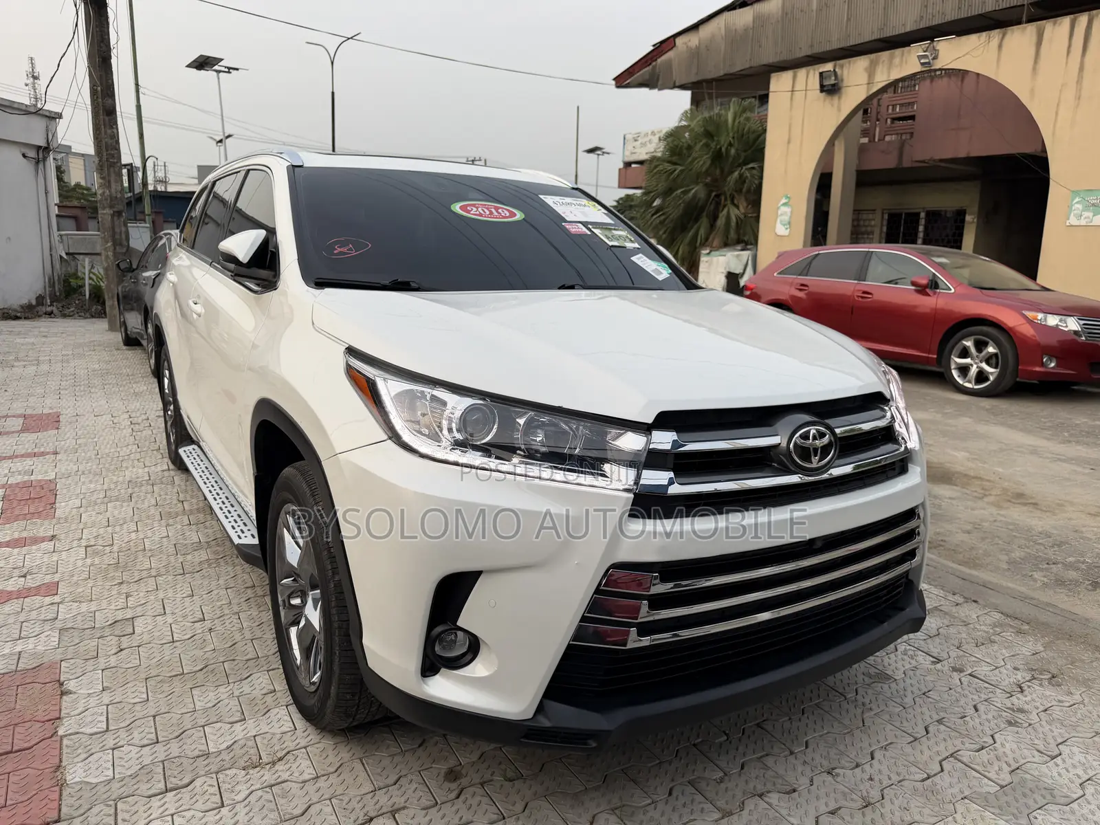 Toyota Highlander Limited 2019 White