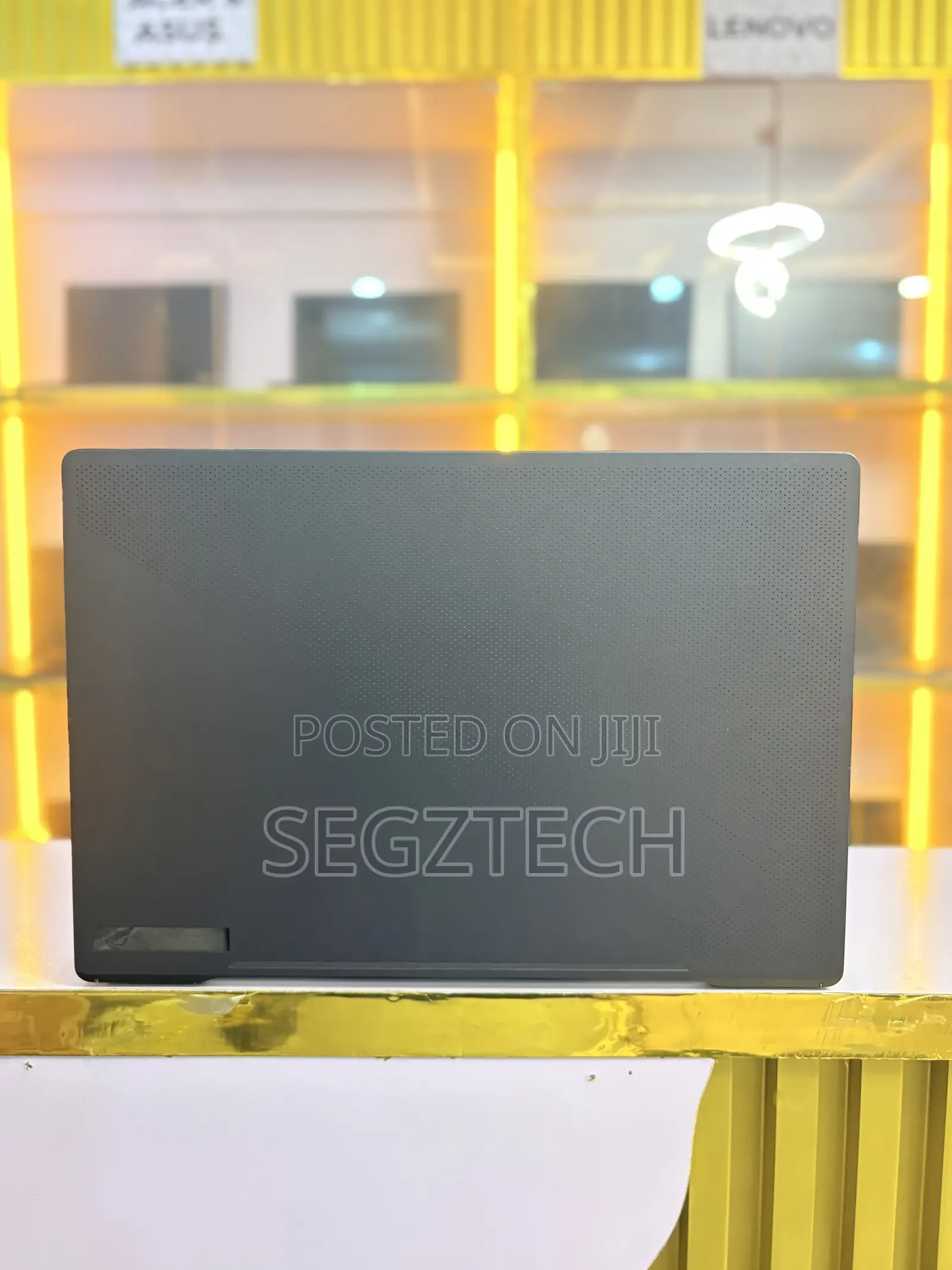 Laptop Asus ROG Zephyrus M16 GU603HR 16GB AMD Ryzen 9 SSD 512GB