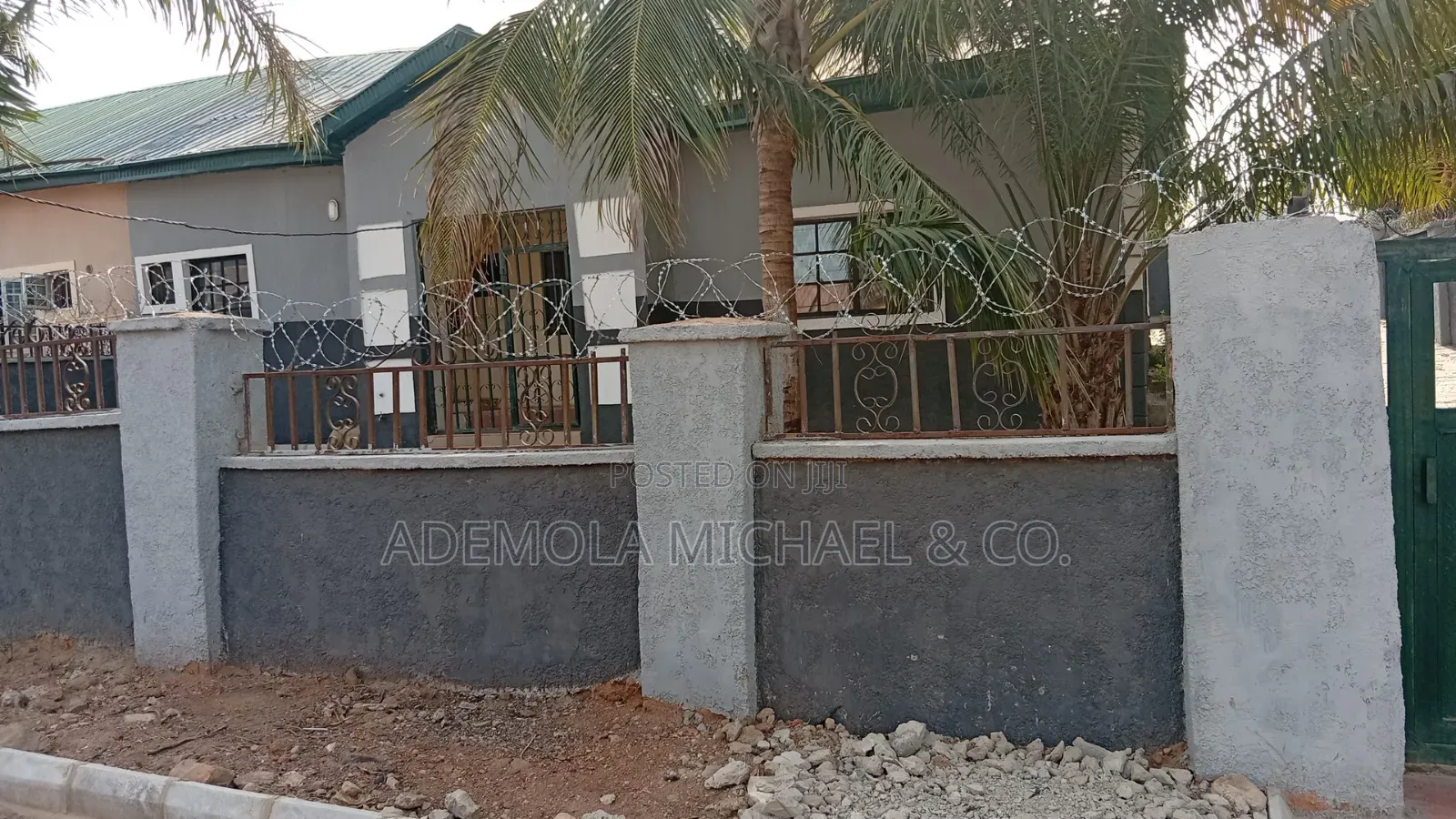 3bdrm Bungalow in Army Estate Kurudu for sale