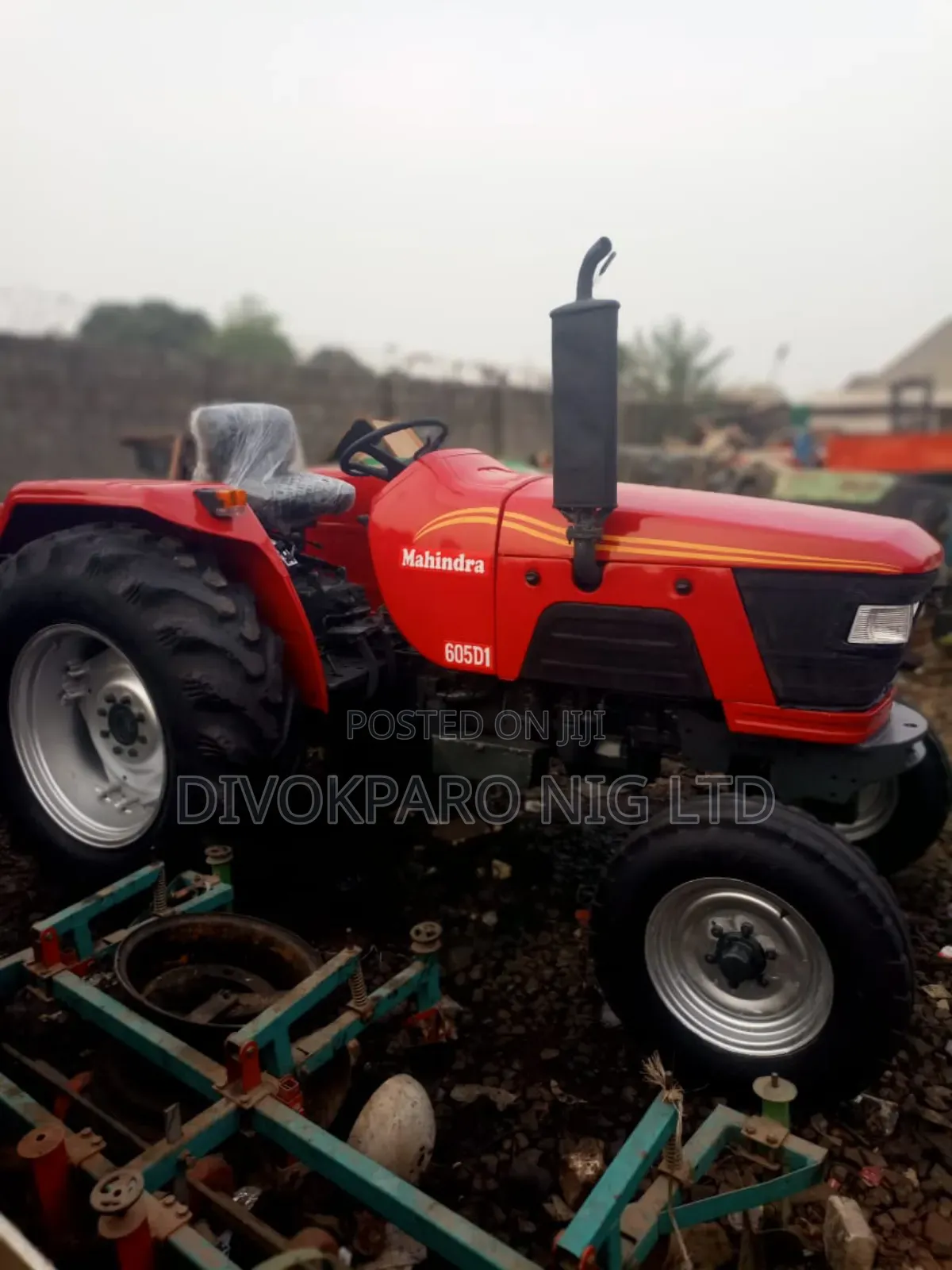 Mahindra 605di Tractor for Sale