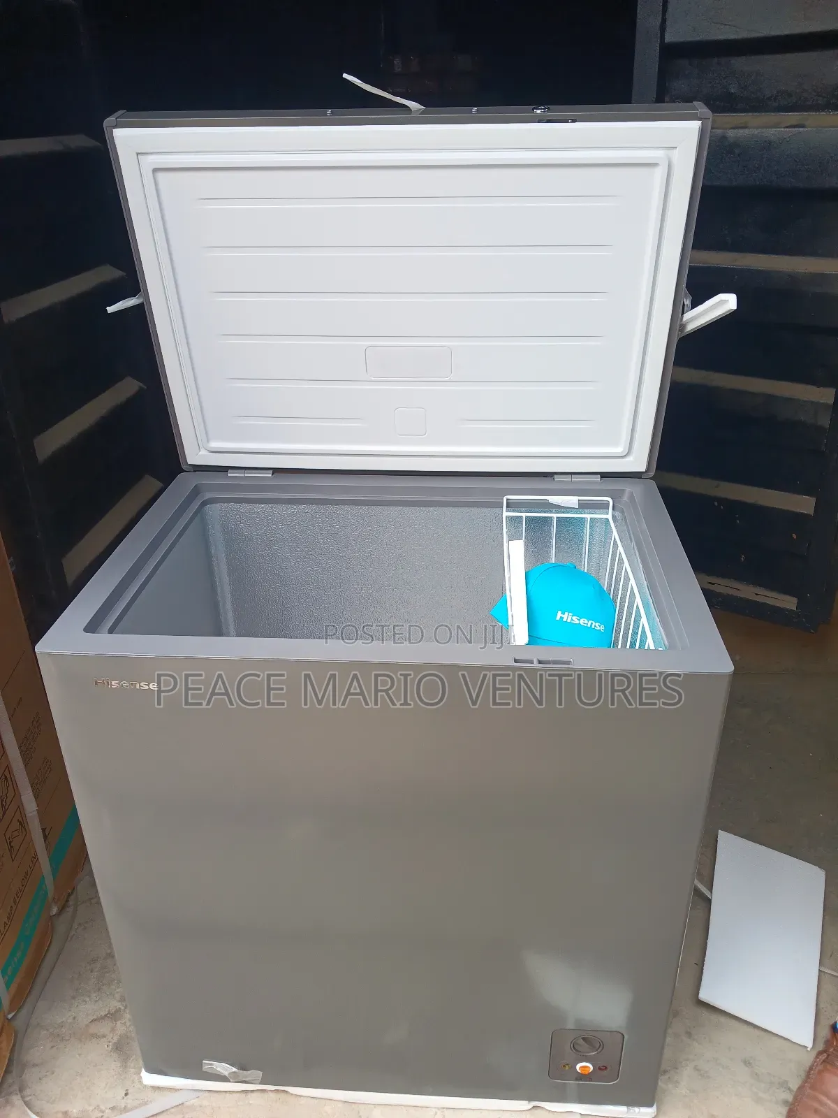 Hisense Quality Deep Freezer 270model With 2years Warranty 200litres