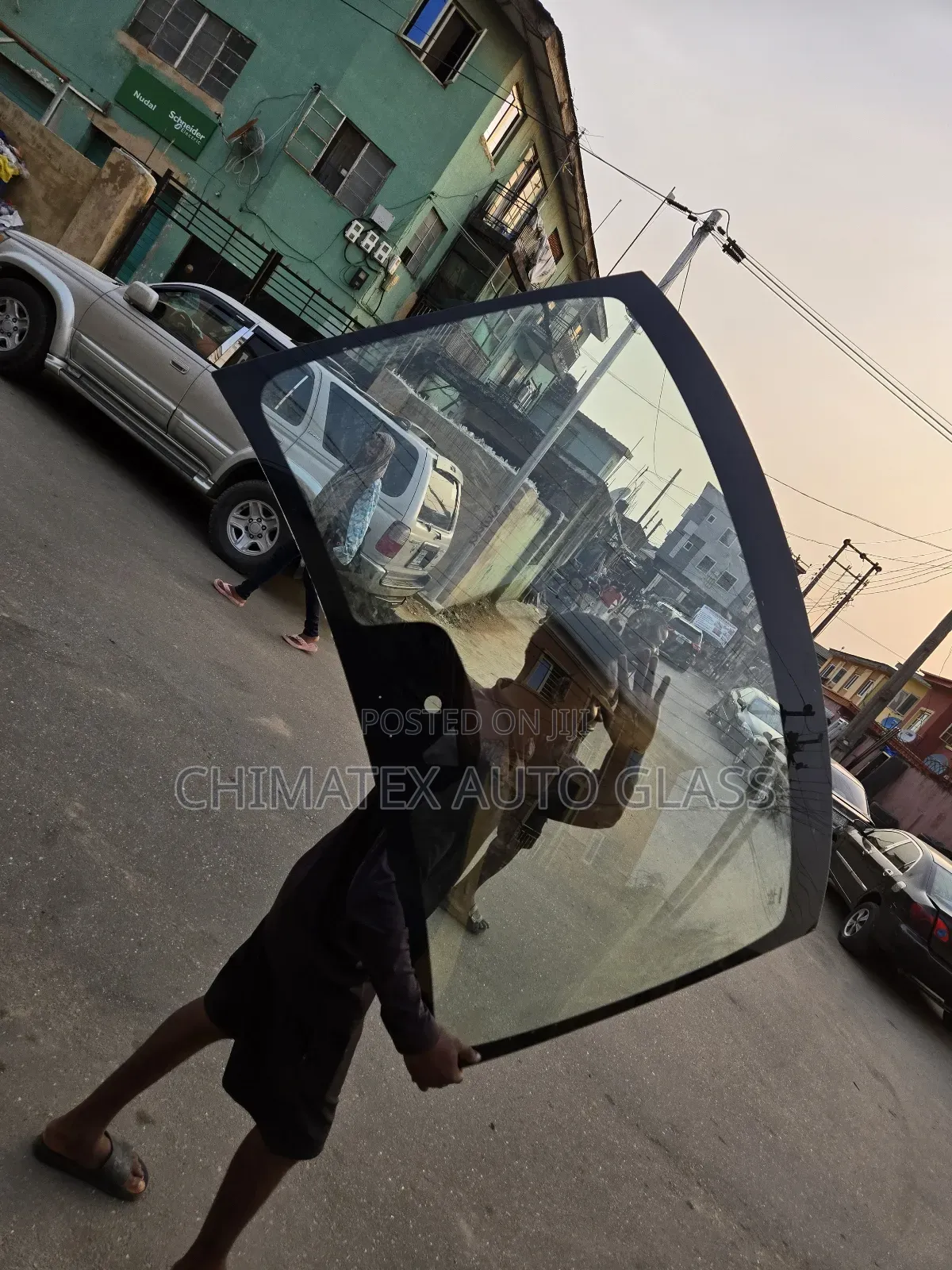 Mercedes Viano Bus 2020 Windscreen Glass Available