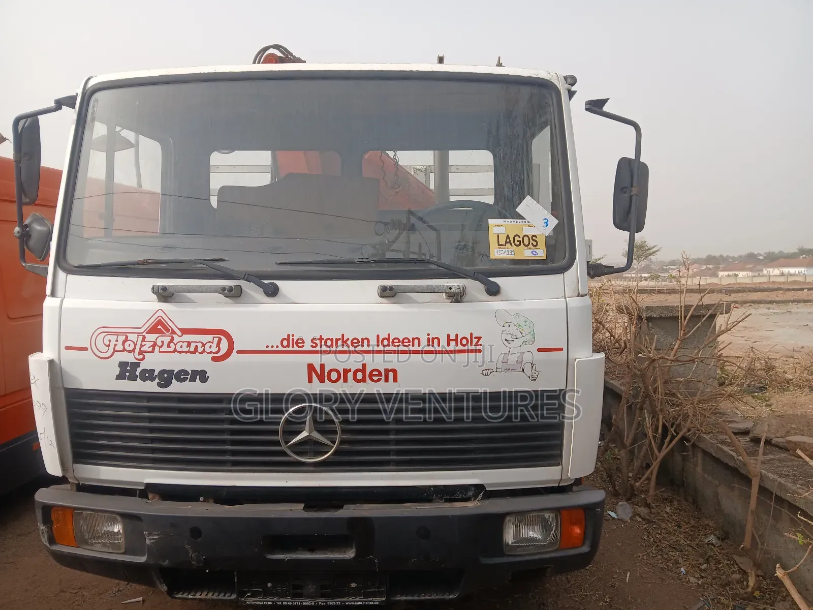 Mercedes Benz 1317