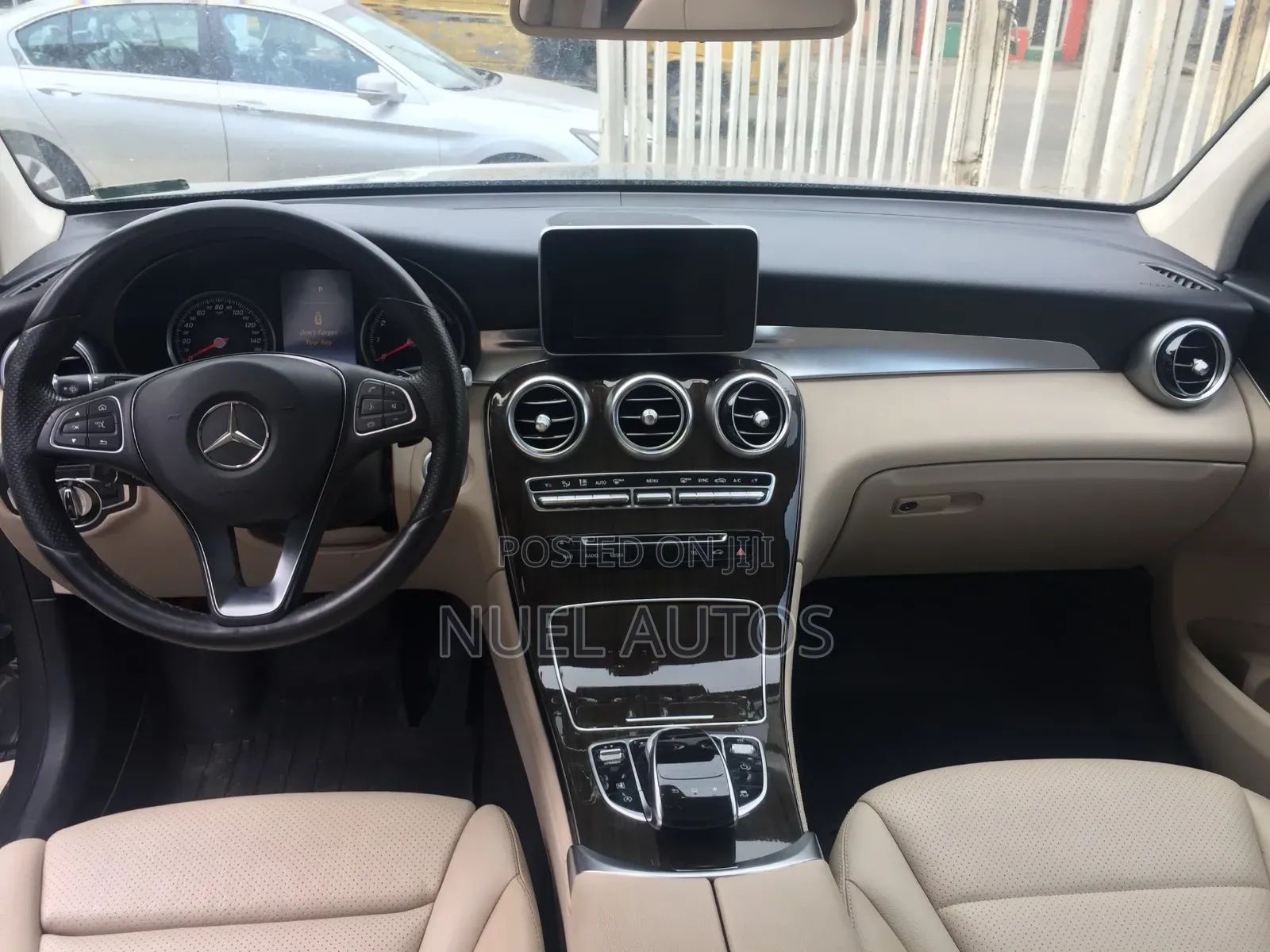 Mercedes-Benz GLC-Class 2016 Gray