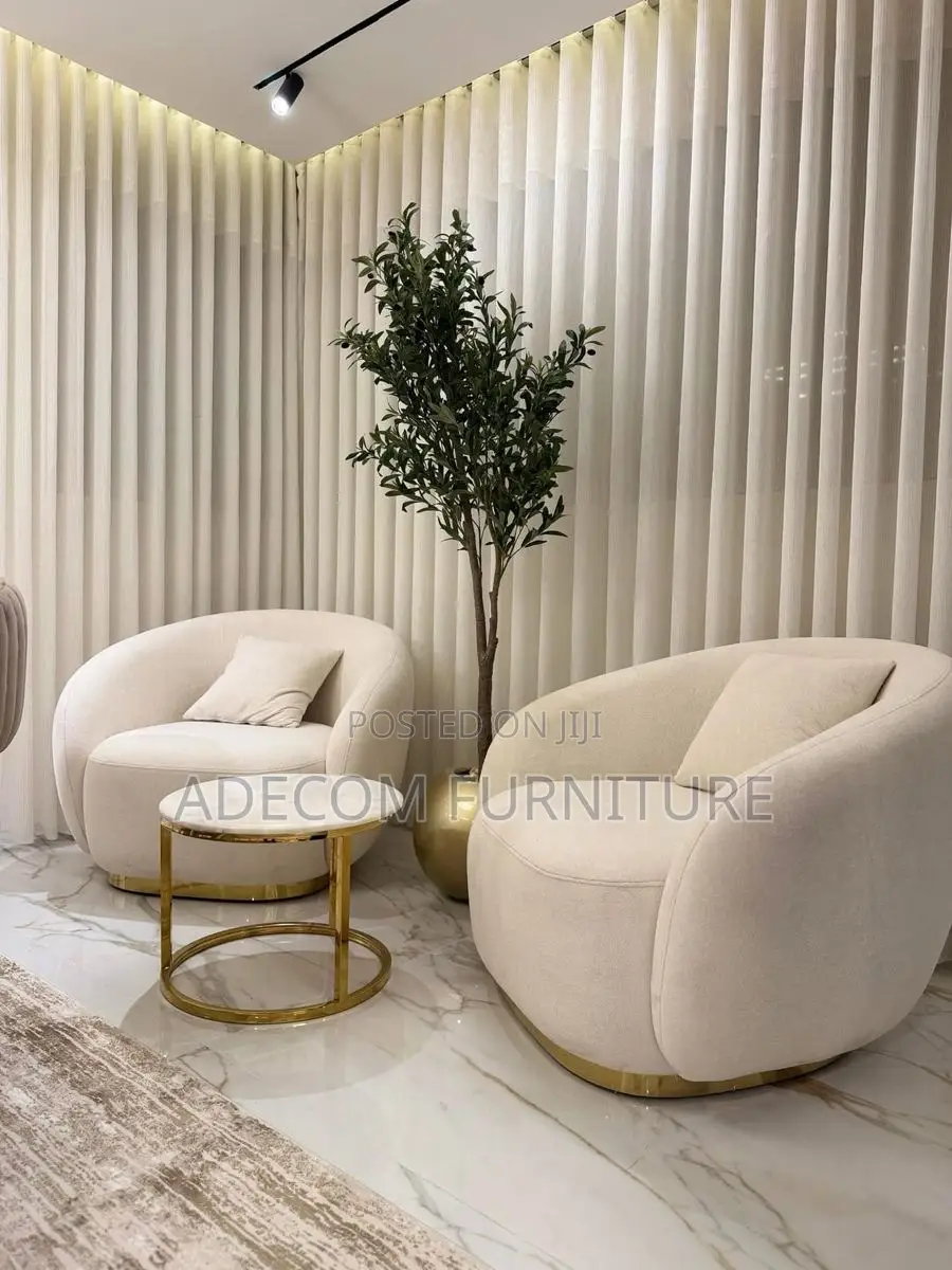 Boucle Chair (Luxury)