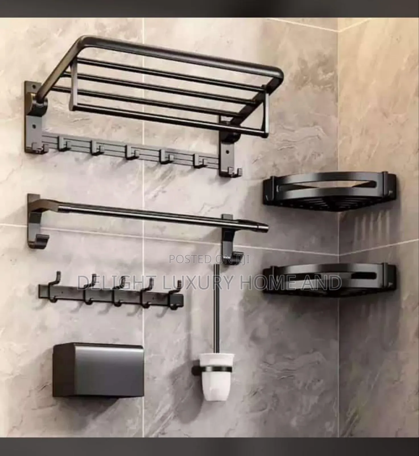 Complete Bottom Accessories Black Color