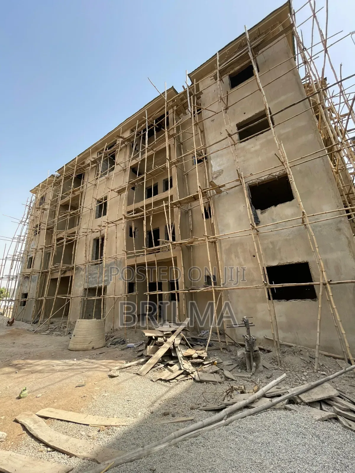 3bdrm Apartment in Life Camp for sale