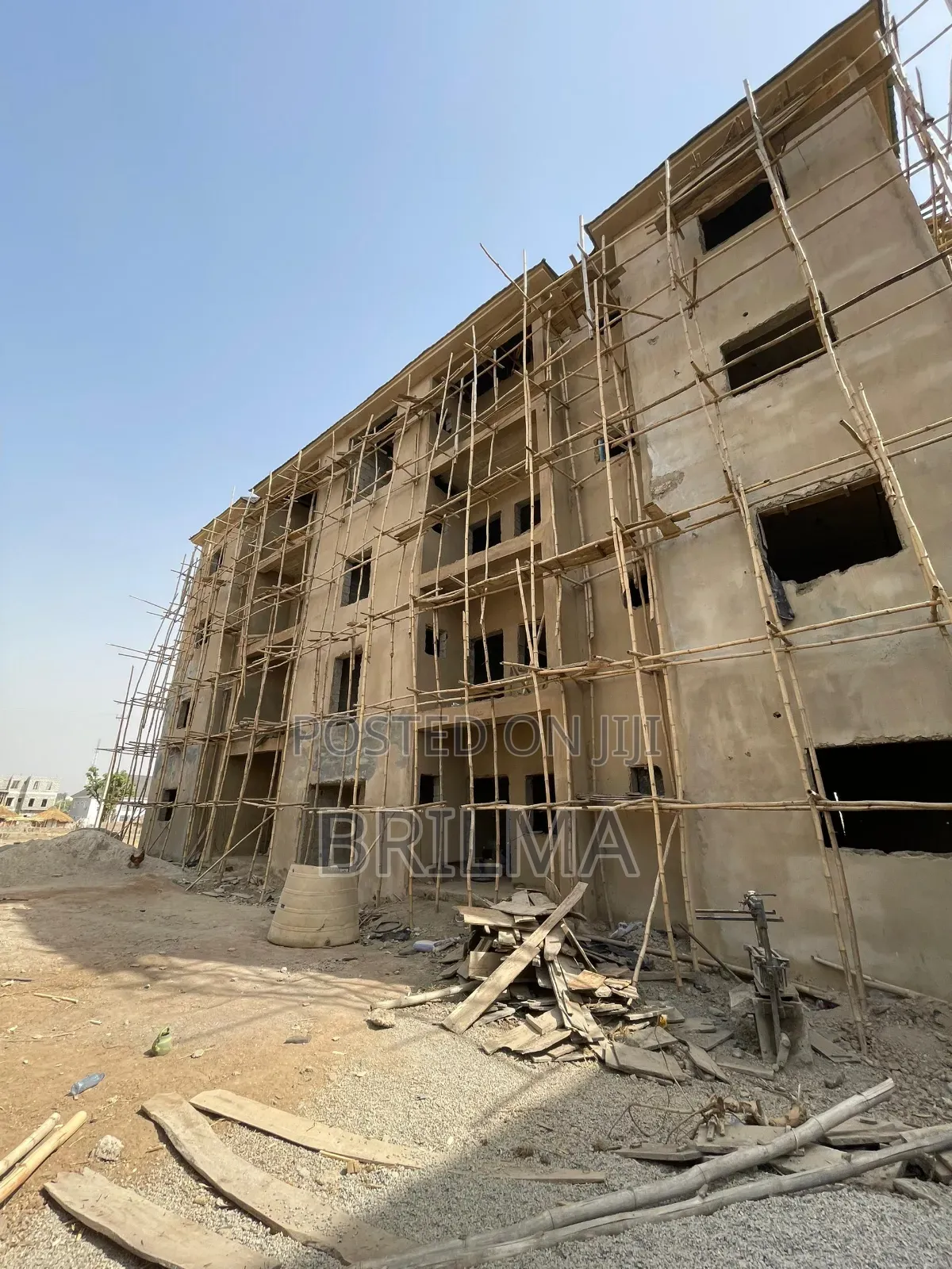 3bdrm Apartment in Life Camp for sale