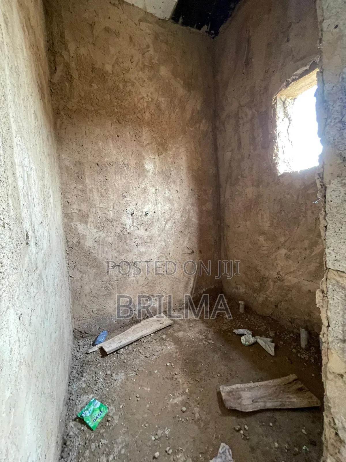 3bdrm Apartment in Life Camp for sale