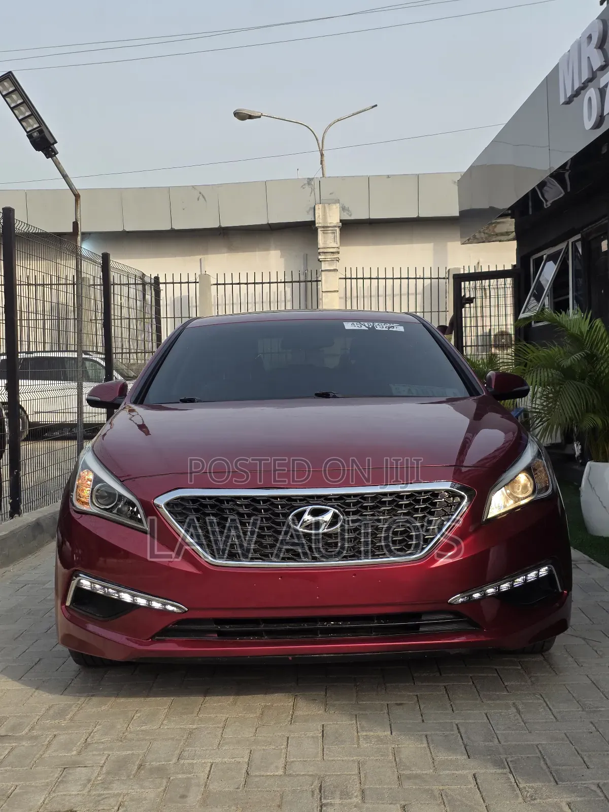 Hyundai Sonata SE 4dr Sedan (2.4L 4cyl 6A) 2015 Red