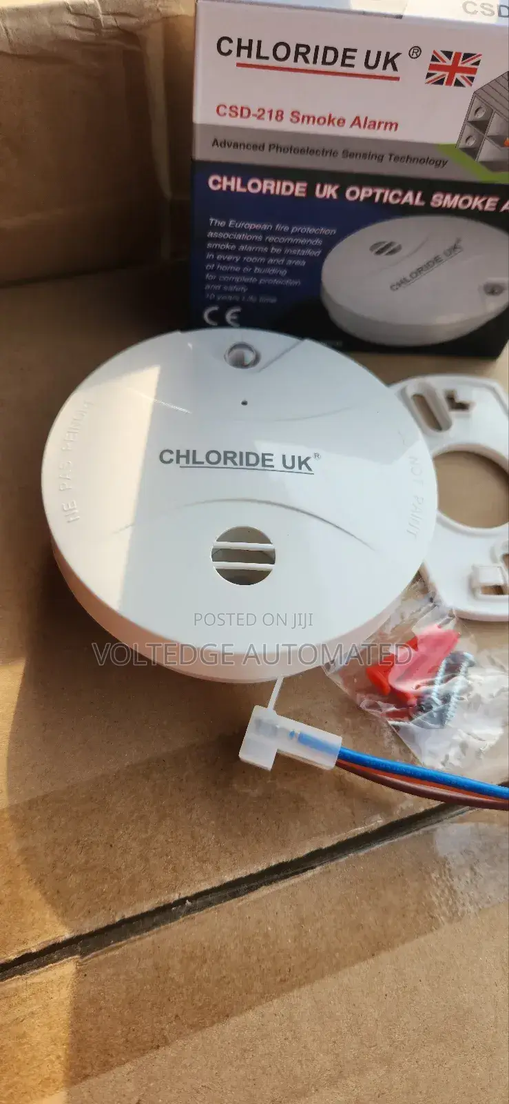 Chloride Uk 9v/220v Smoke Alarm