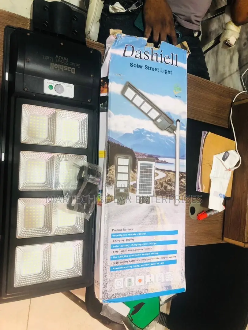 800w Dashiell Solar Street Light 8 Eye