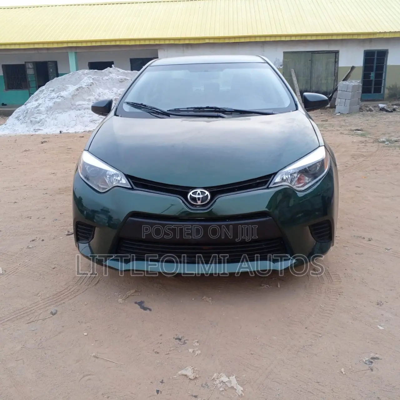 Toyota Corolla LE Eco Plus 4dr Sedan (1.8L 4cyl CVT) 2014 Green