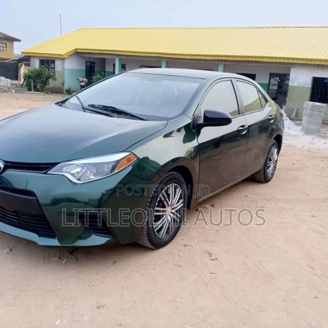 Toyota Corolla LE Eco Plus 4dr Sedan (1.8L 4cyl CVT) 2014 Green