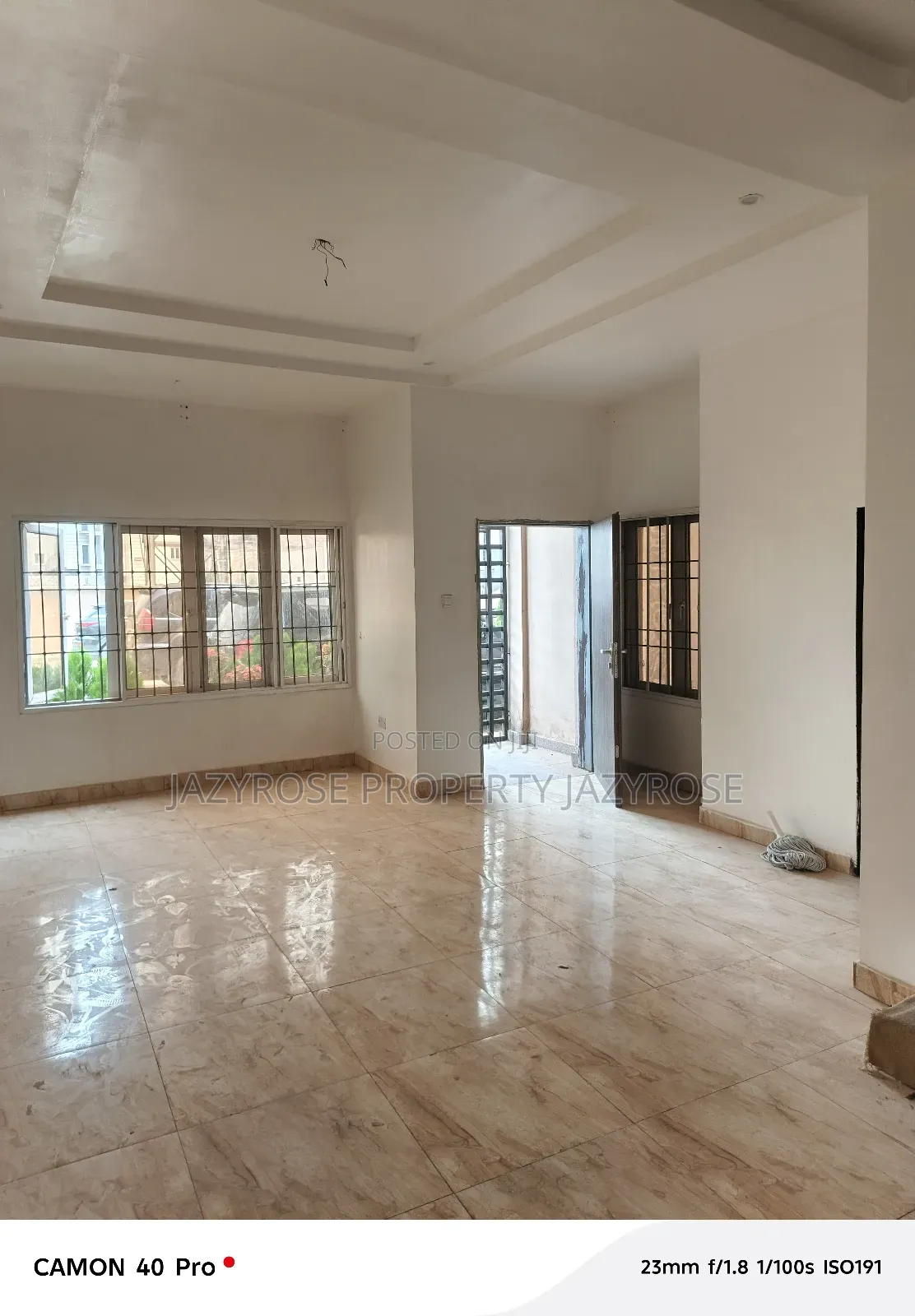 4bdrm Duplex in Guzape District for sale